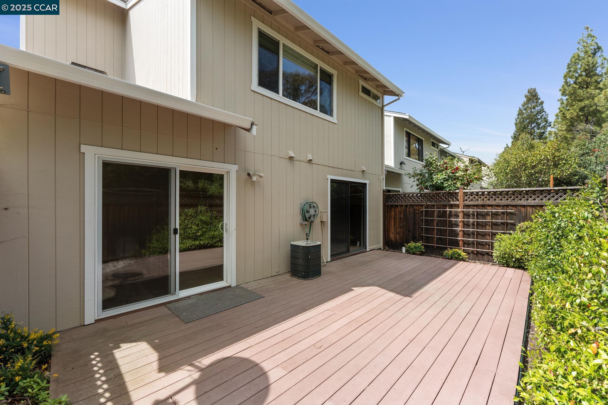 2480 Heatherleaf Ln.
