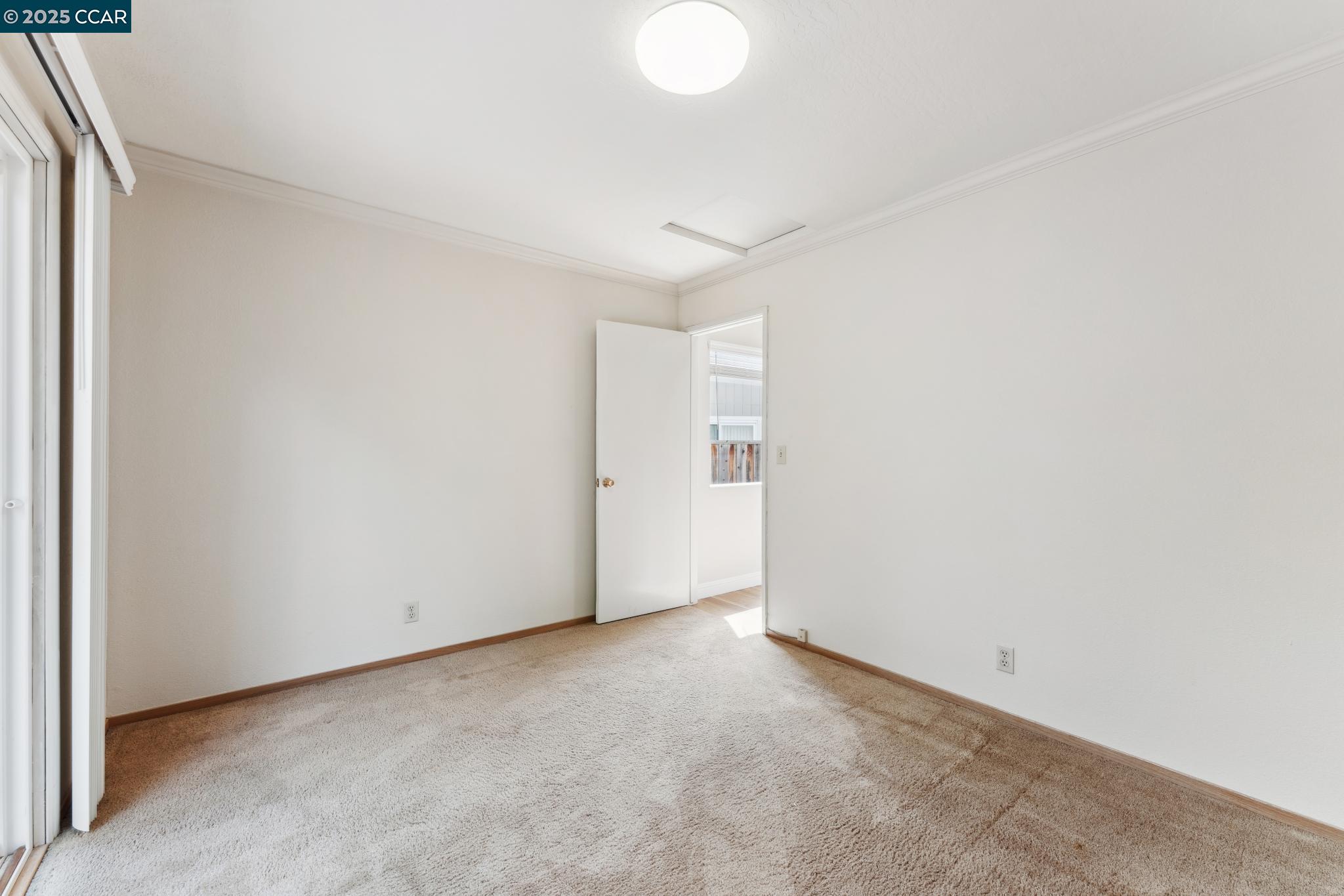 2480 Heatherleaf Ln.