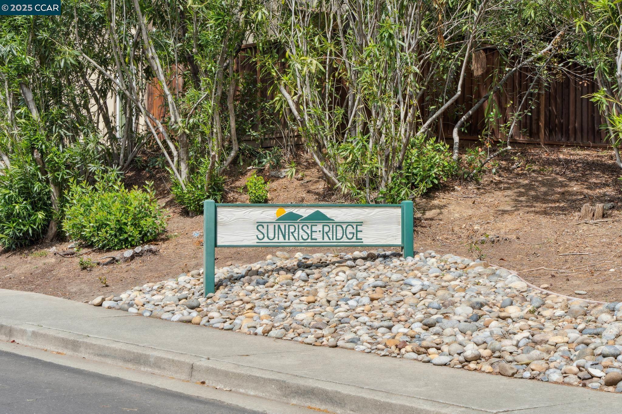 2480 Heatherleaf Ln.