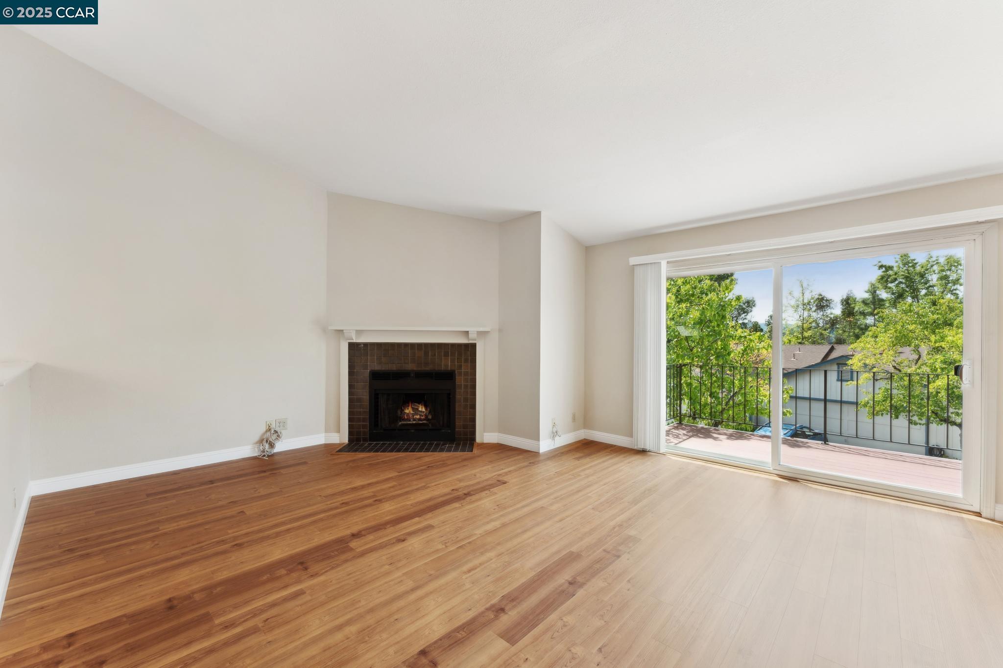 2480 Heatherleaf Ln.