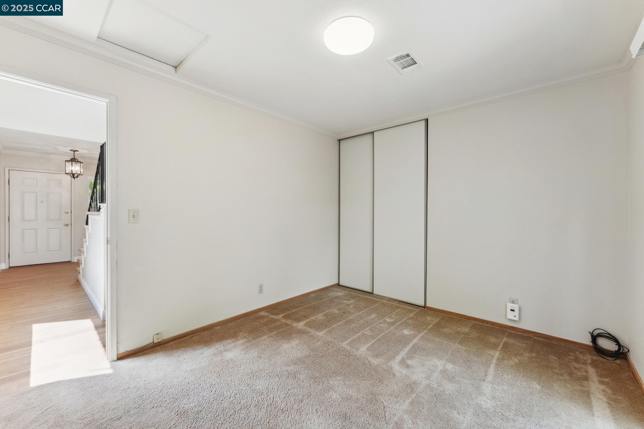 2480 Heatherleaf Ln.