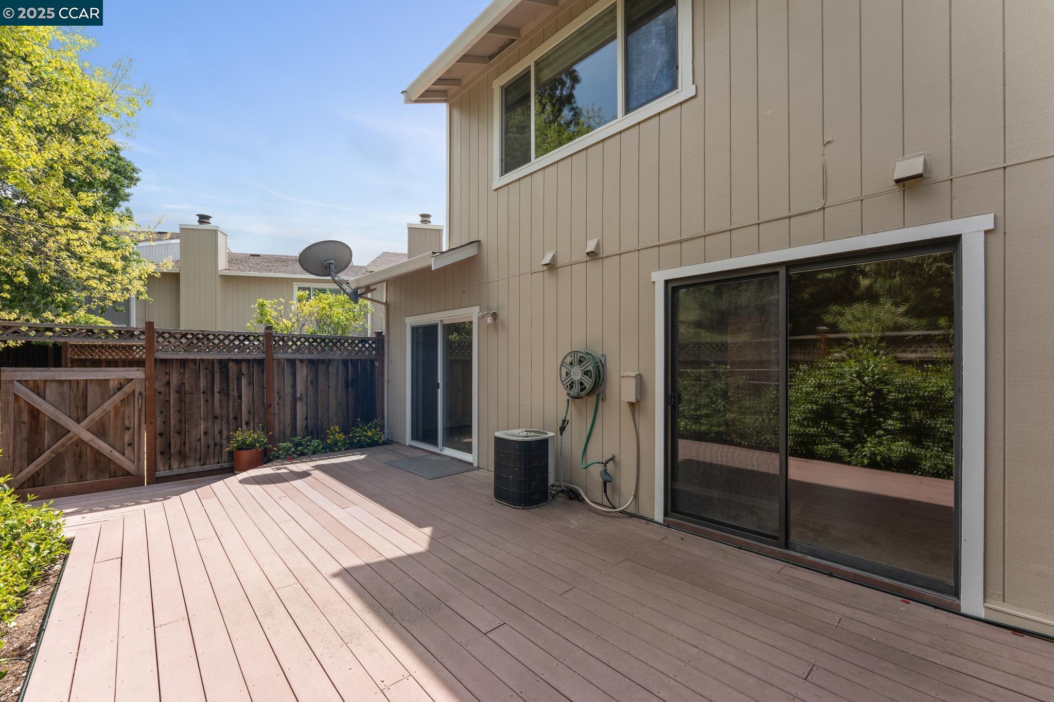 2480 Heatherleaf Ln.