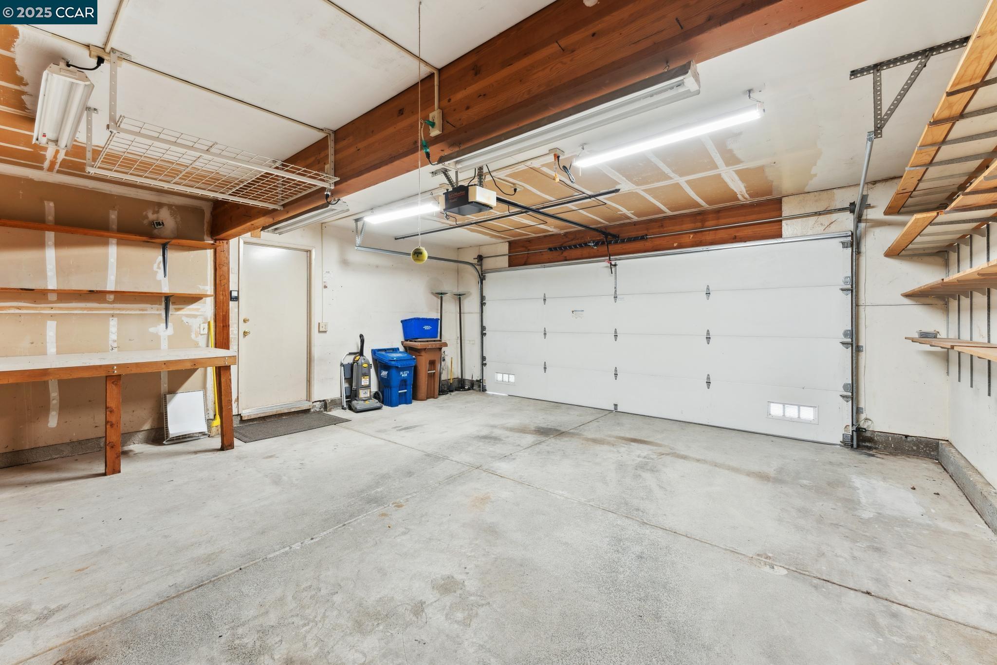 2480 Heatherleaf Ln.