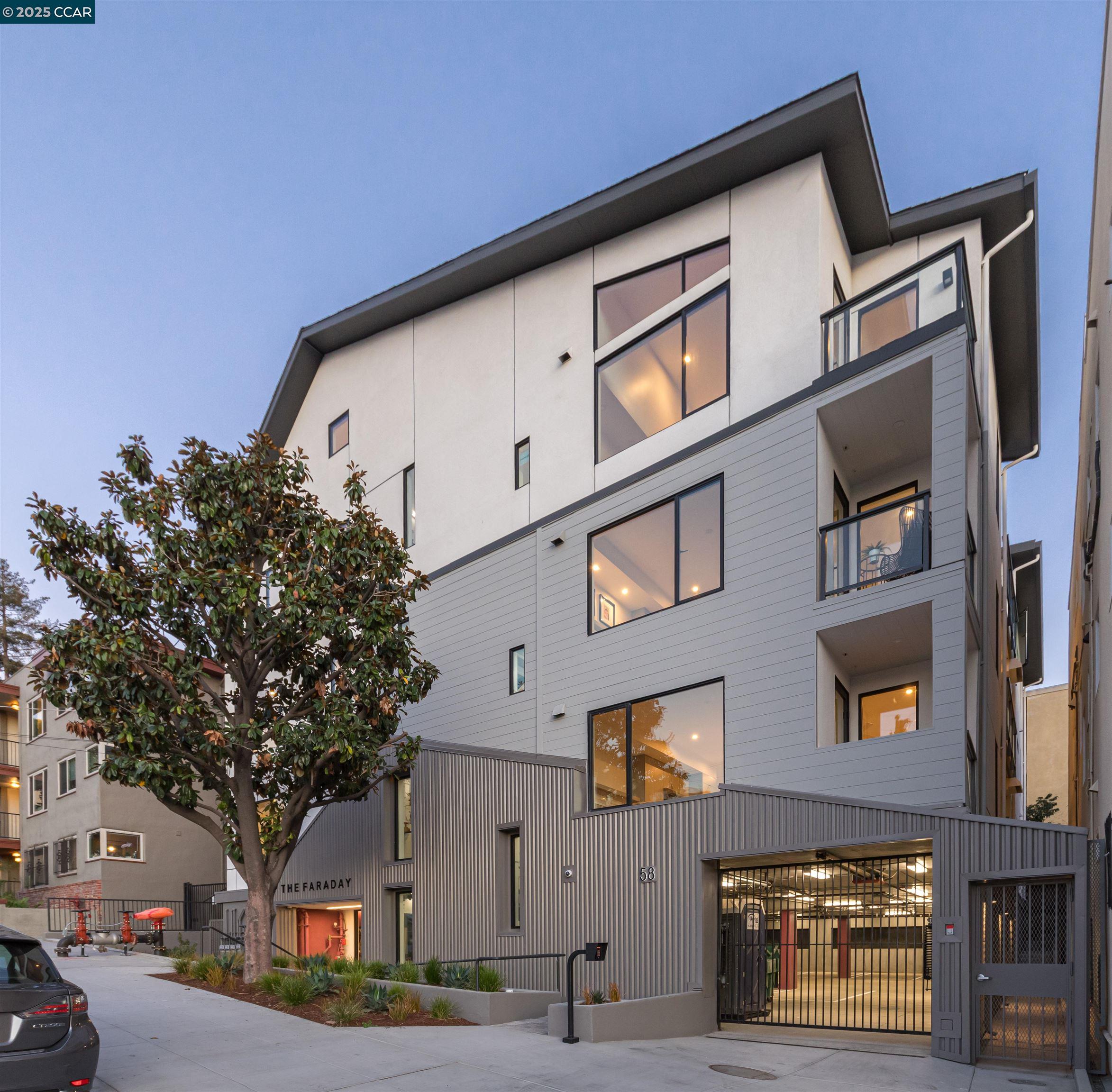 58 Vernon St # 301