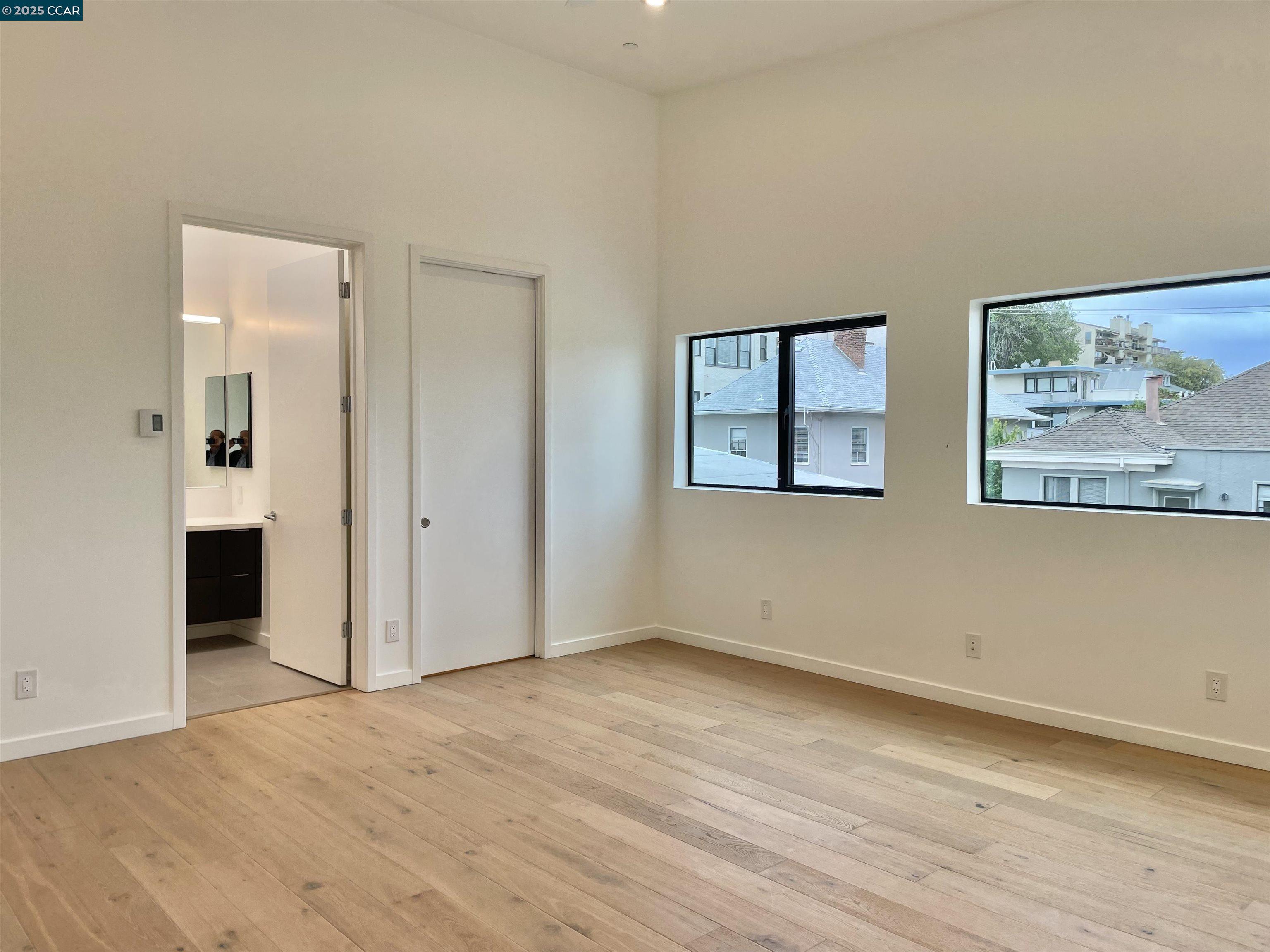 58 Vernon St # 403