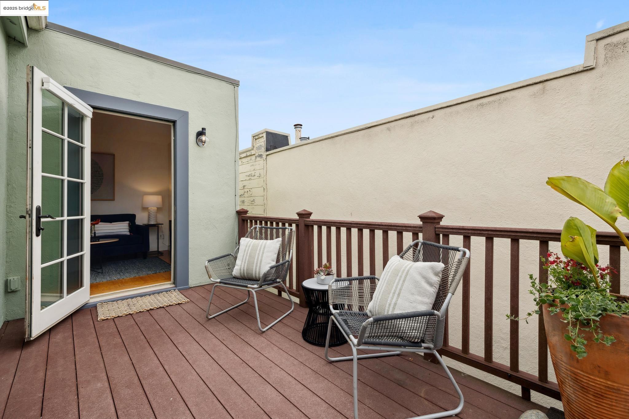 1626 Kains Ave.