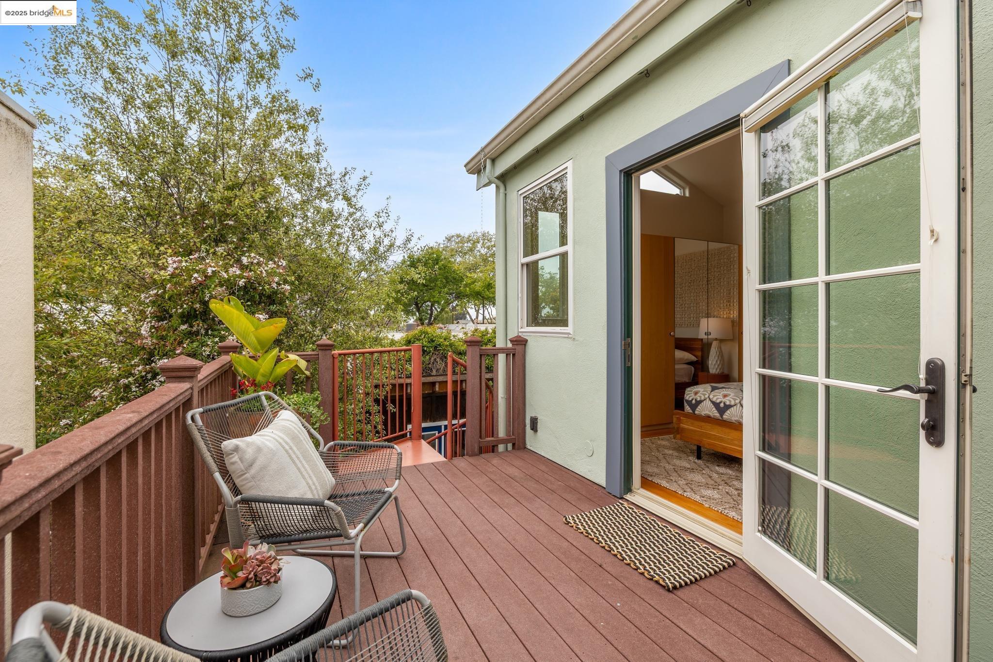1626 Kains Ave.