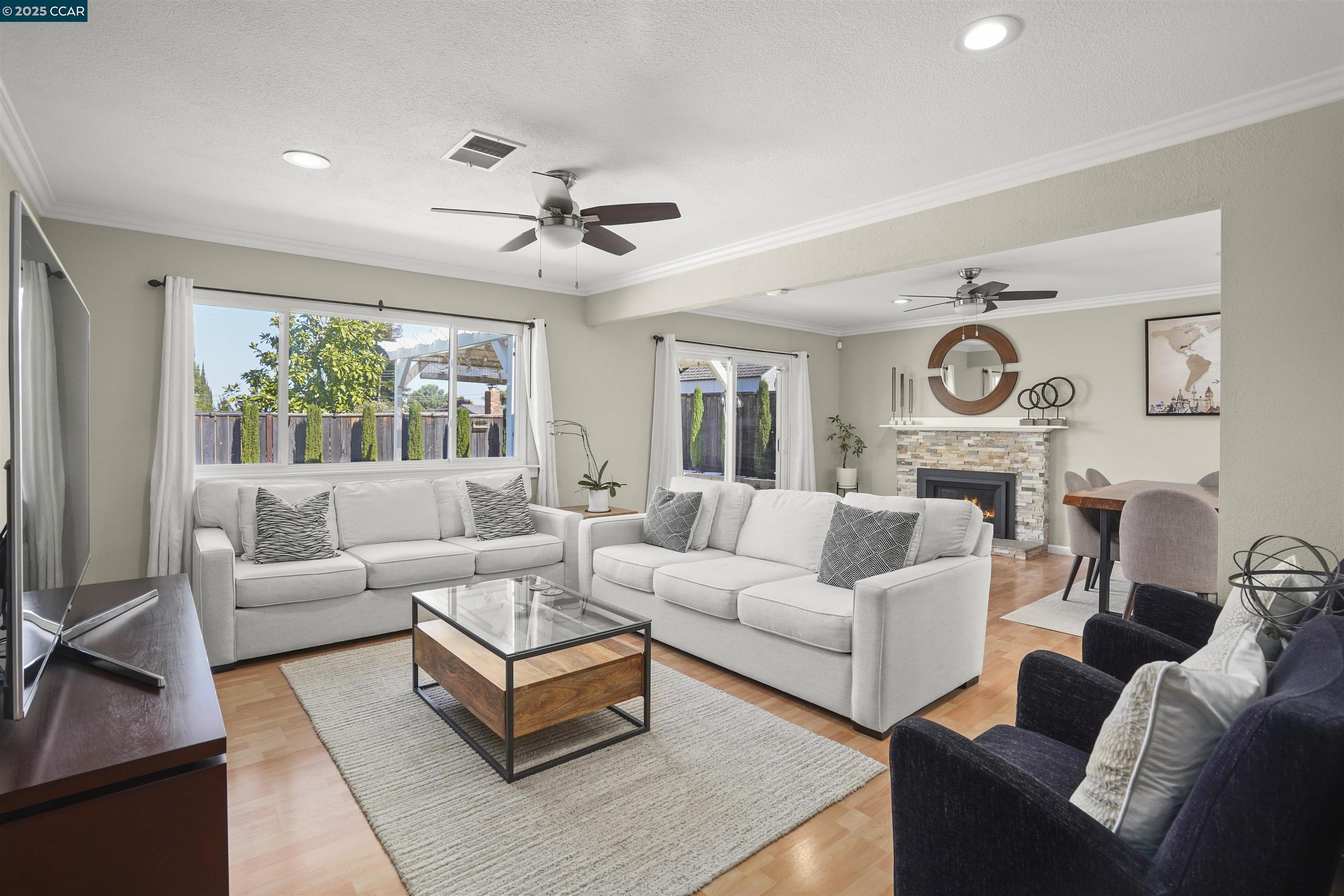 1306 Kentucky Dr