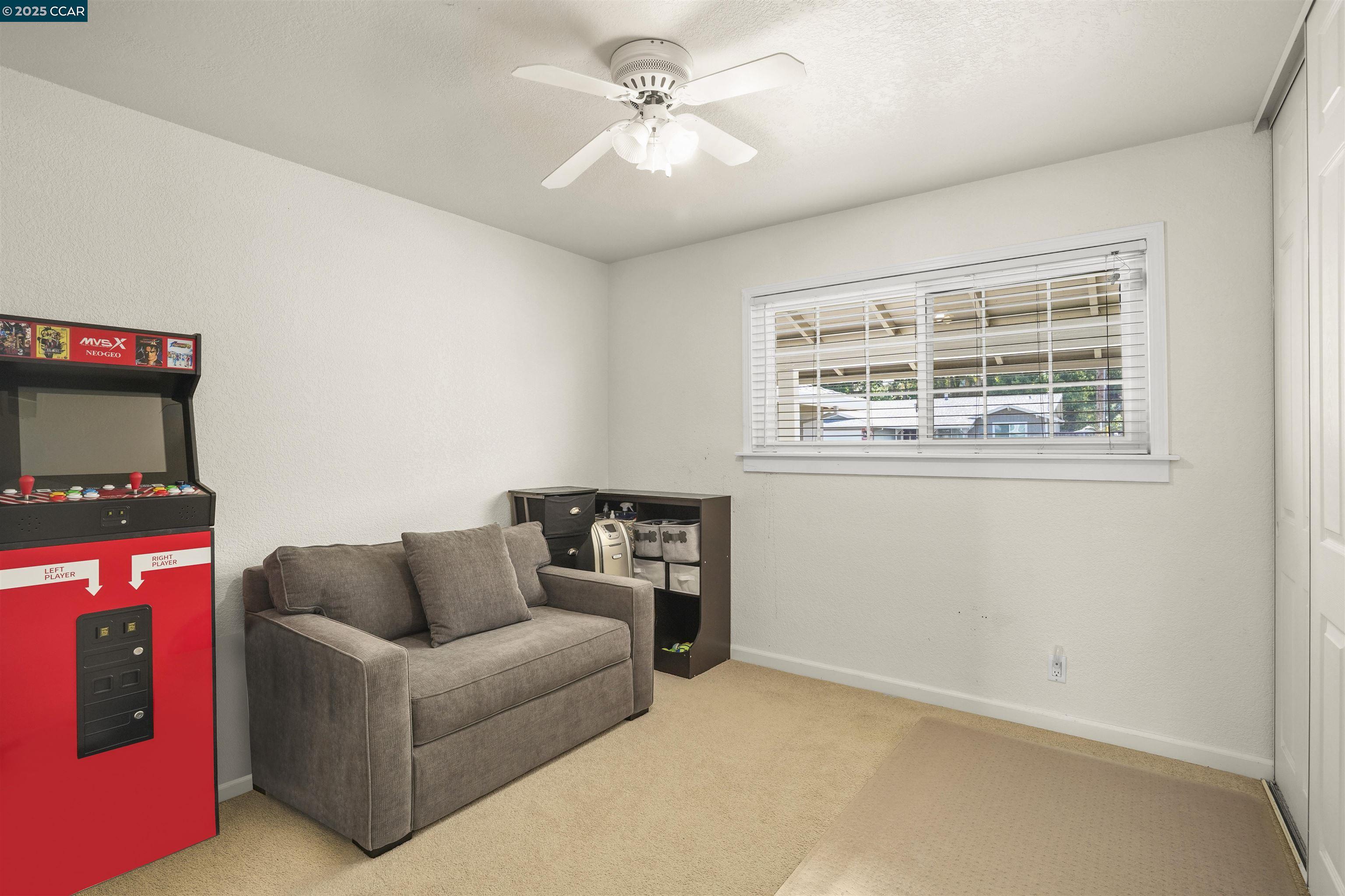 1306 Kentucky Dr