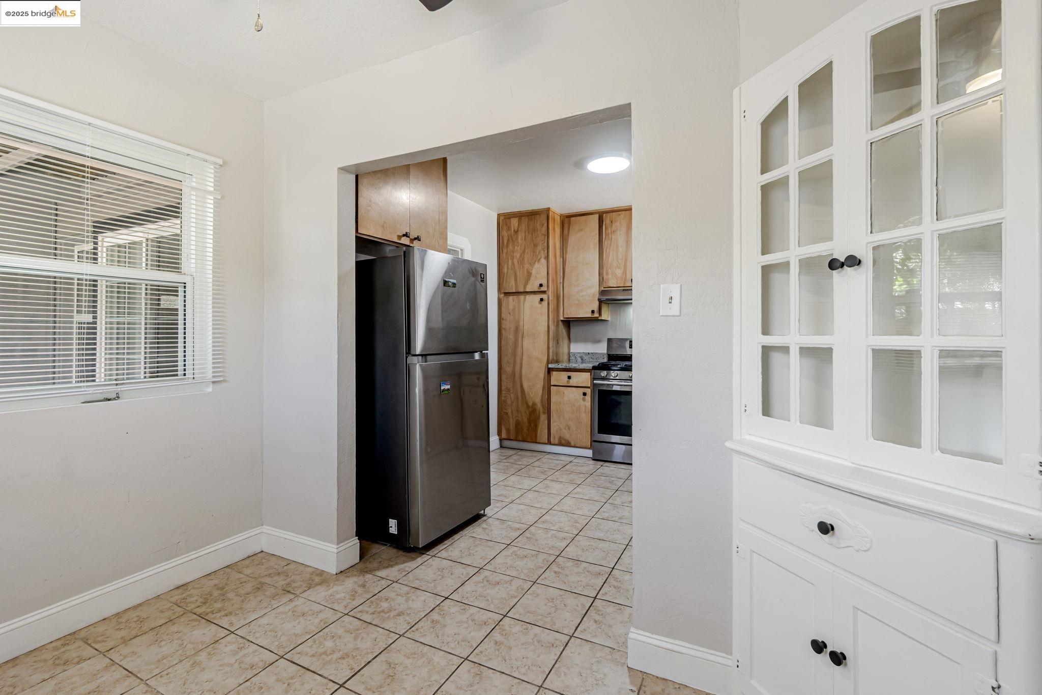 1112 W 6th st, Antioch