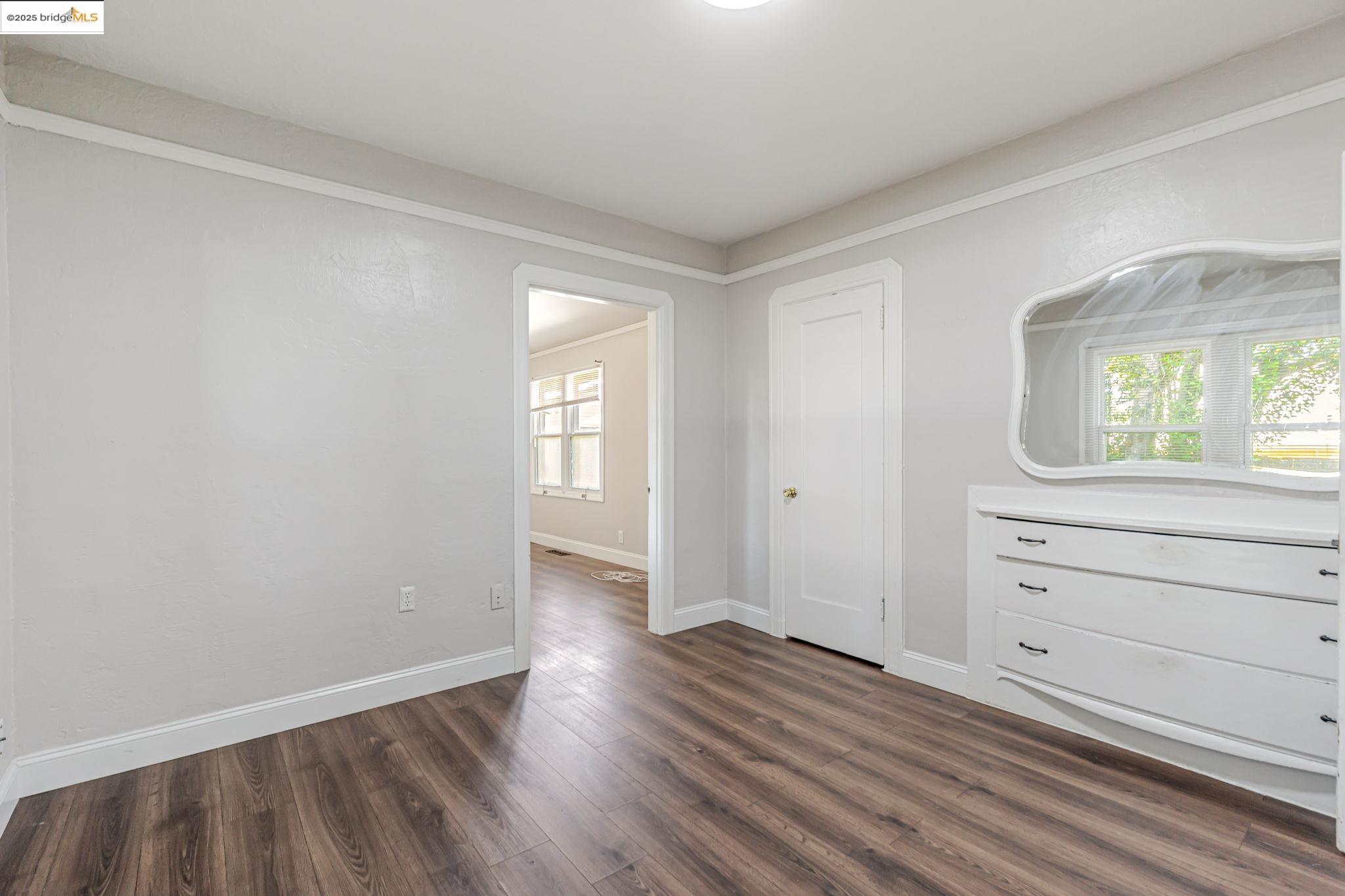 1112 W 6th st, Antioch