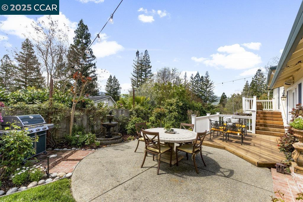 1013 Richard Ln