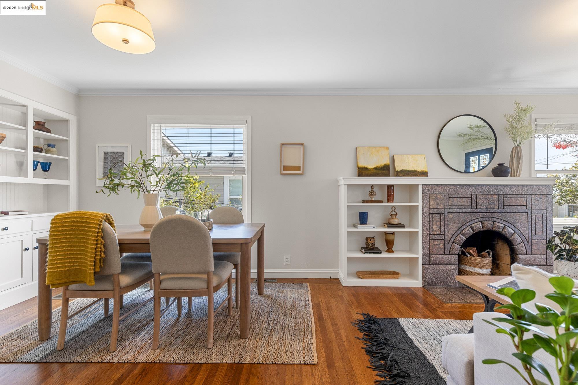 267 Colusa Ave