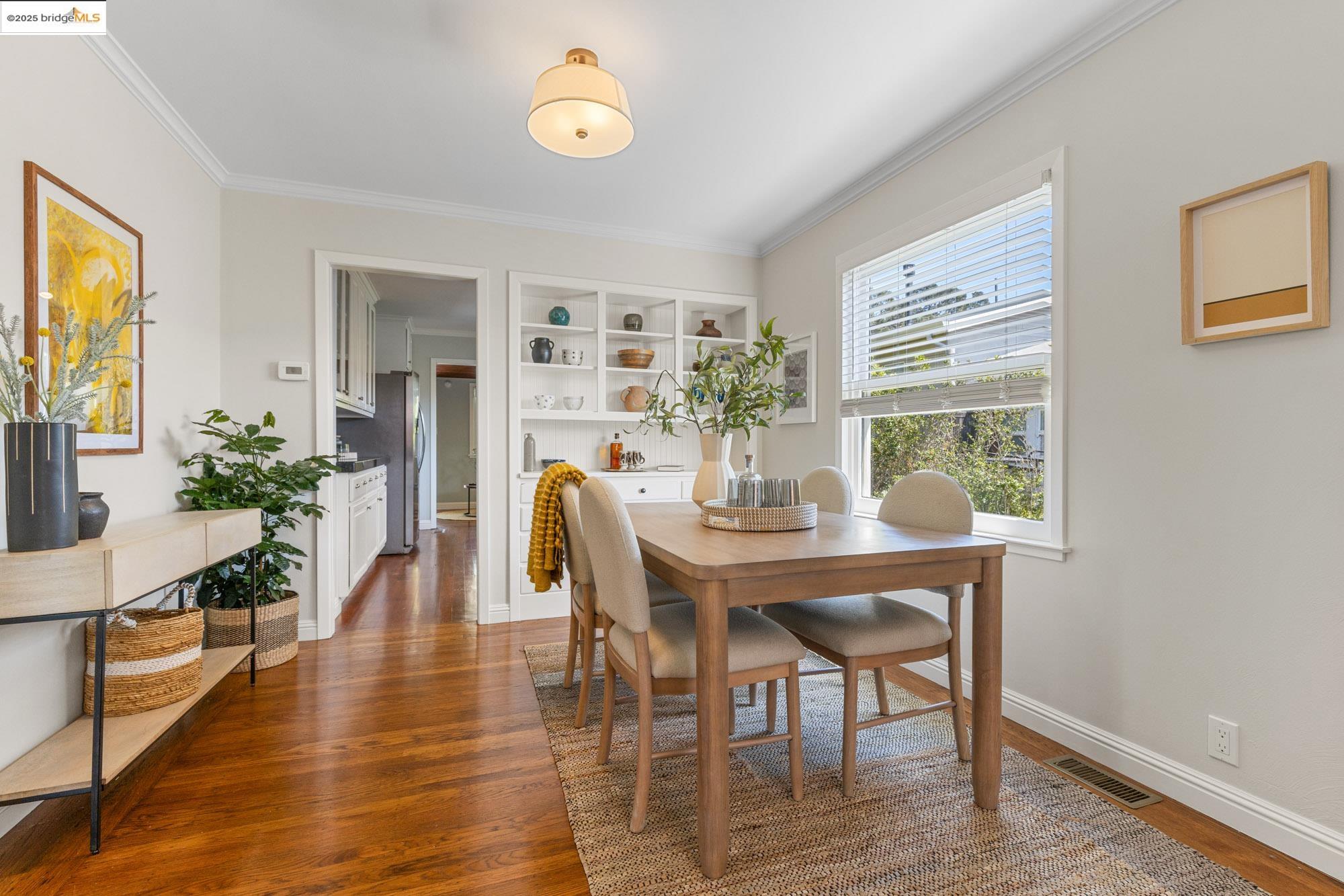 267 Colusa Ave
