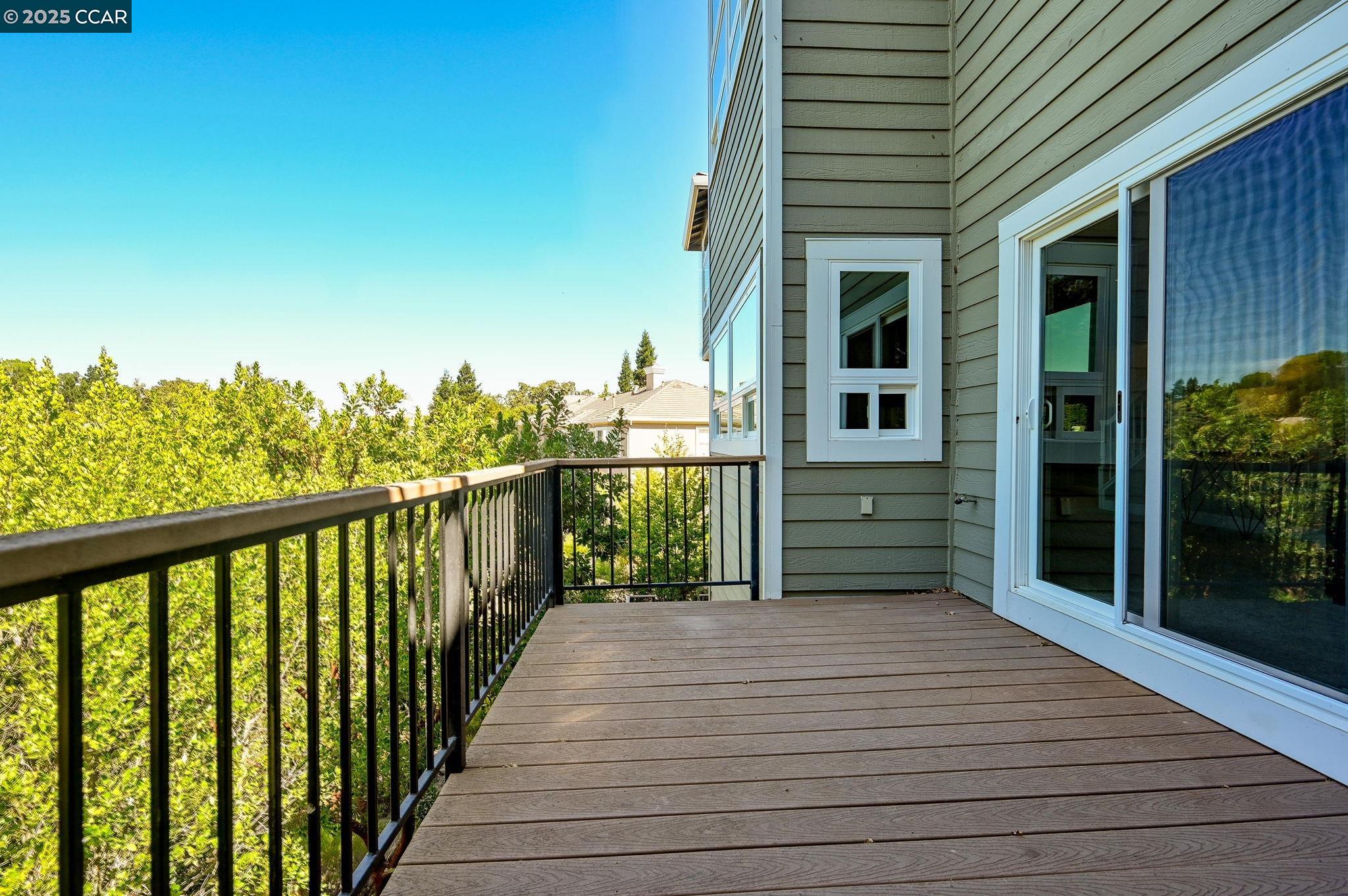 1063 Sunrise Ridge Dr