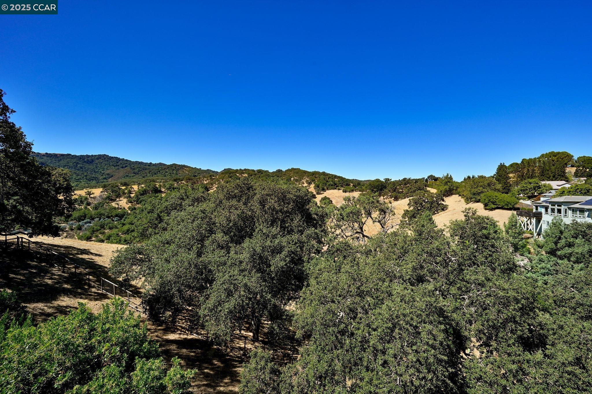 1063 Sunrise Ridge Dr