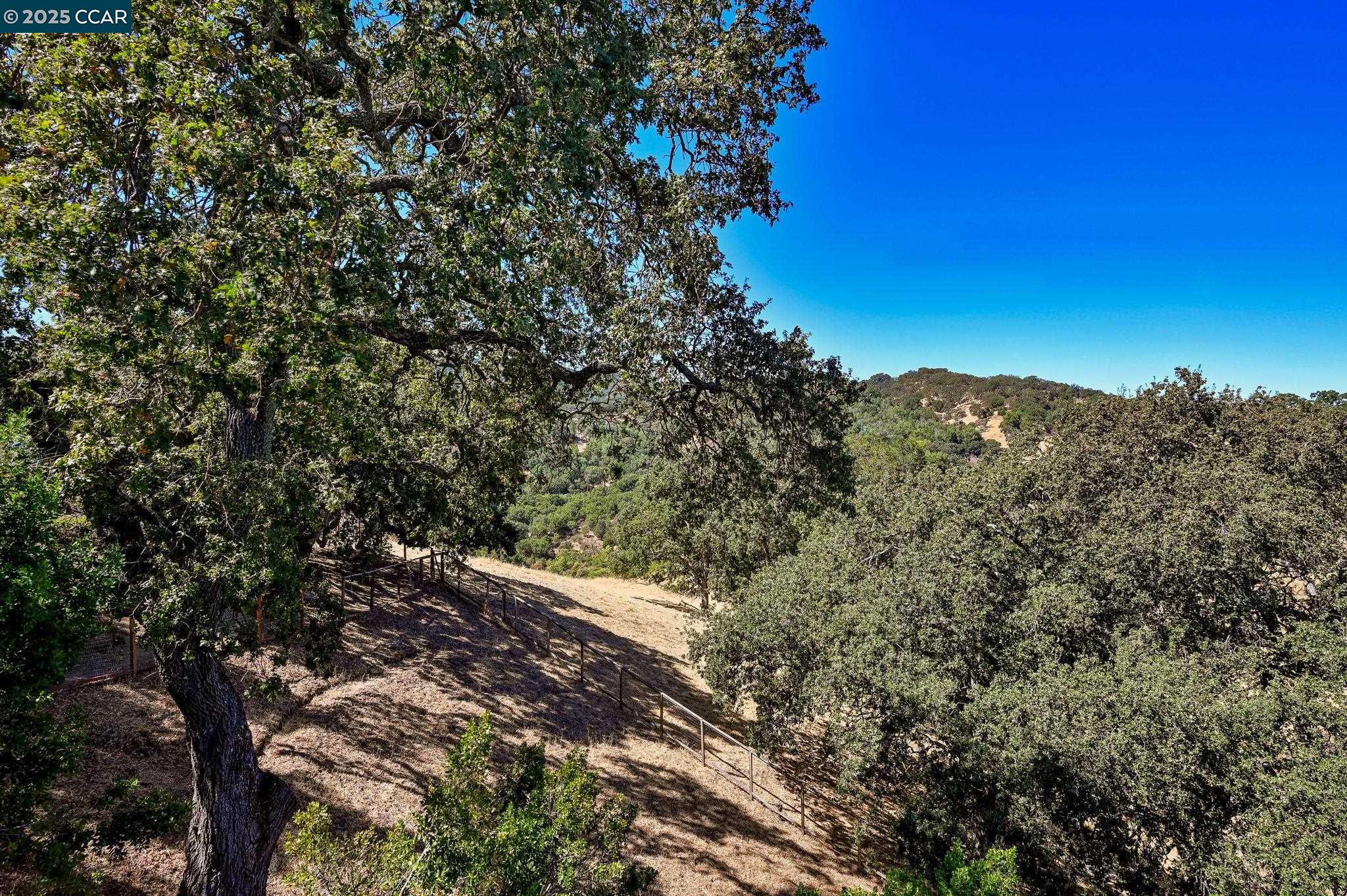 1063 Sunrise Ridge Dr