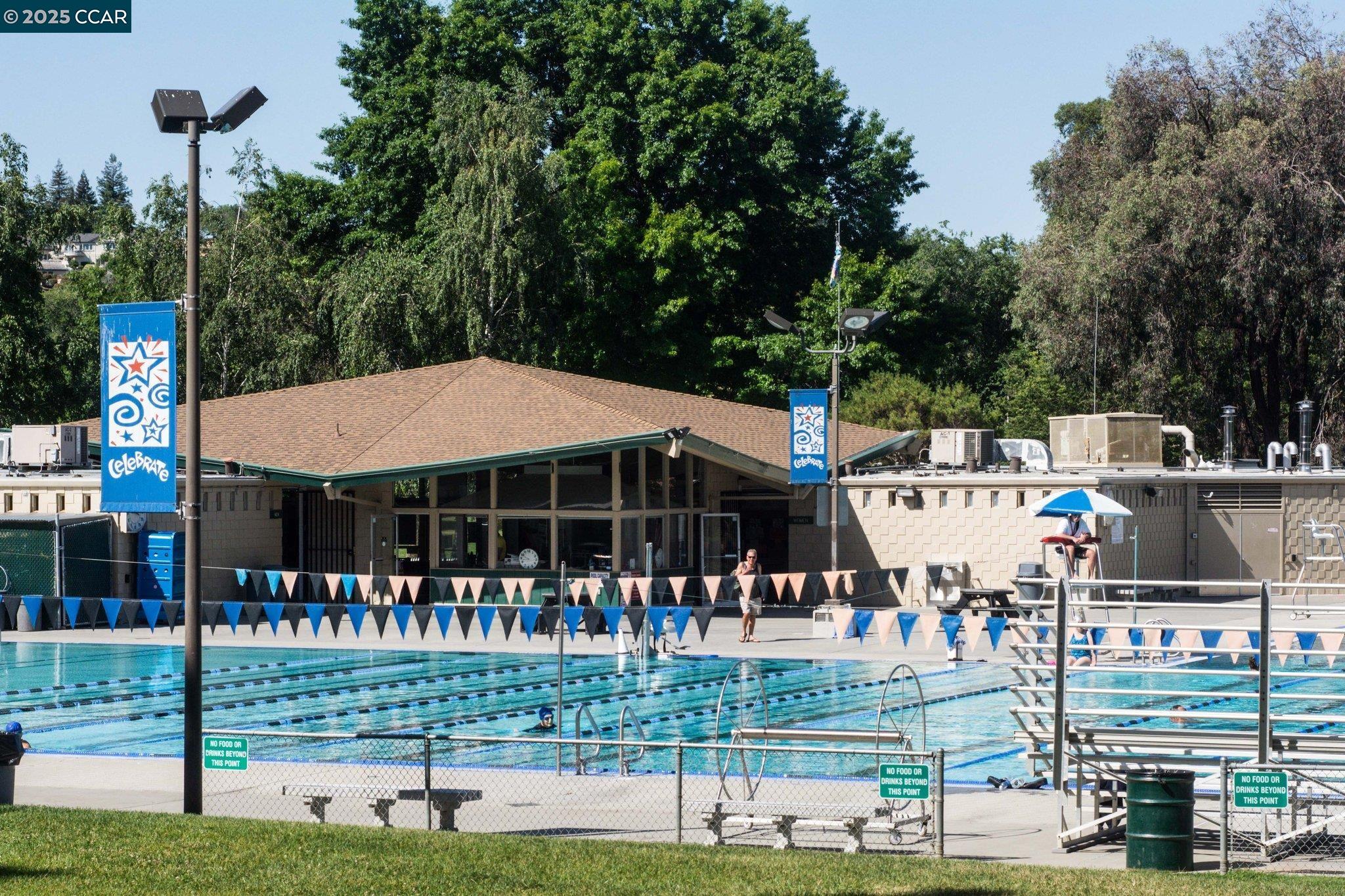 1199 Saint Francis Dr