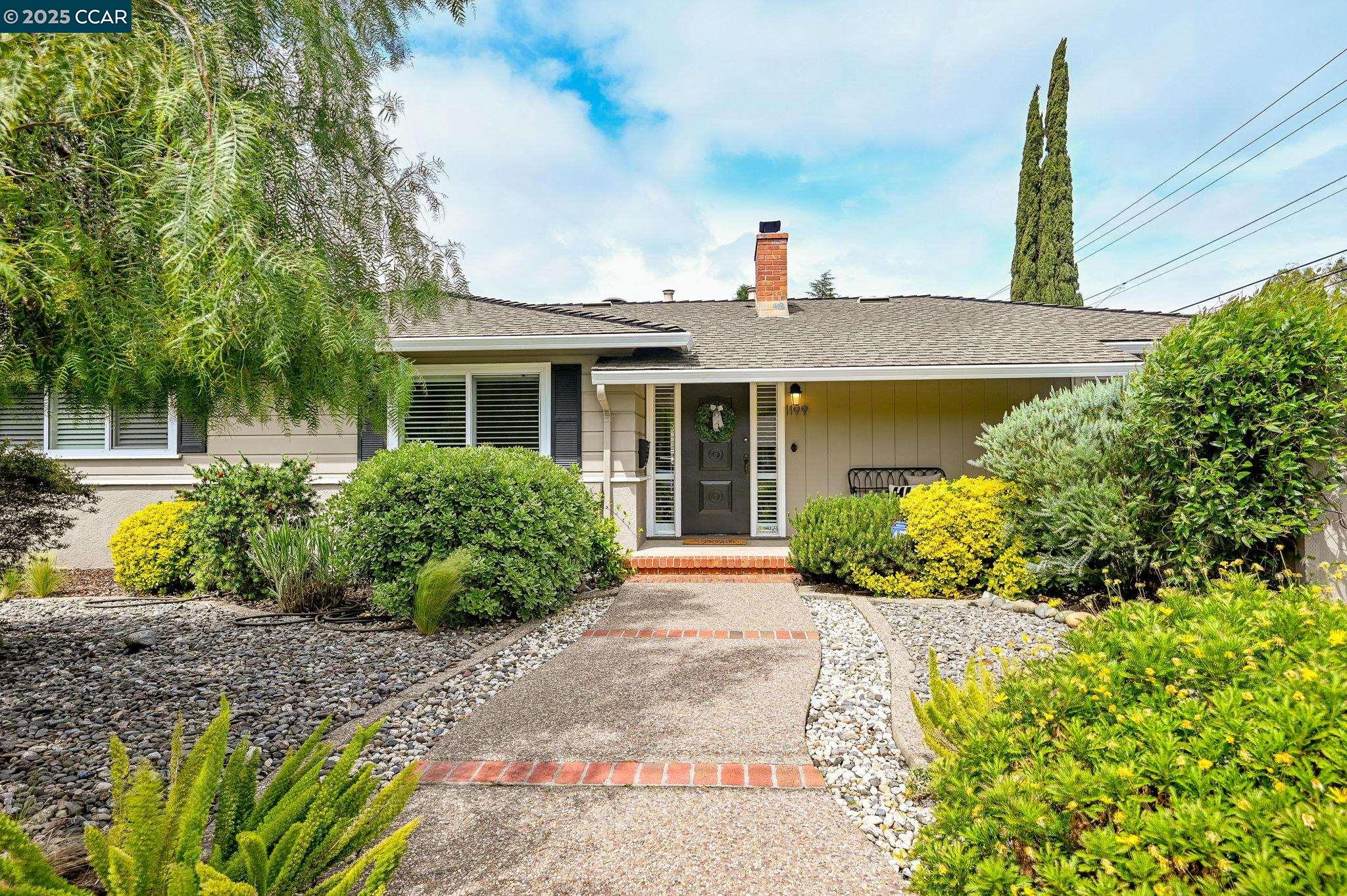 1199 Saint Francis Dr