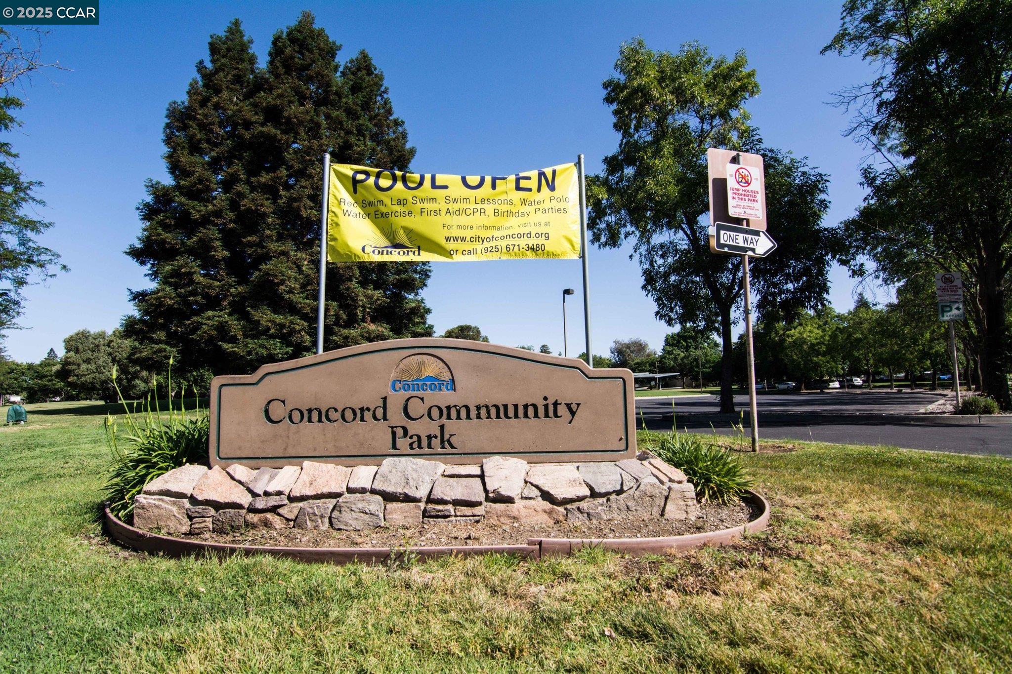 1199 Saint Francis Dr