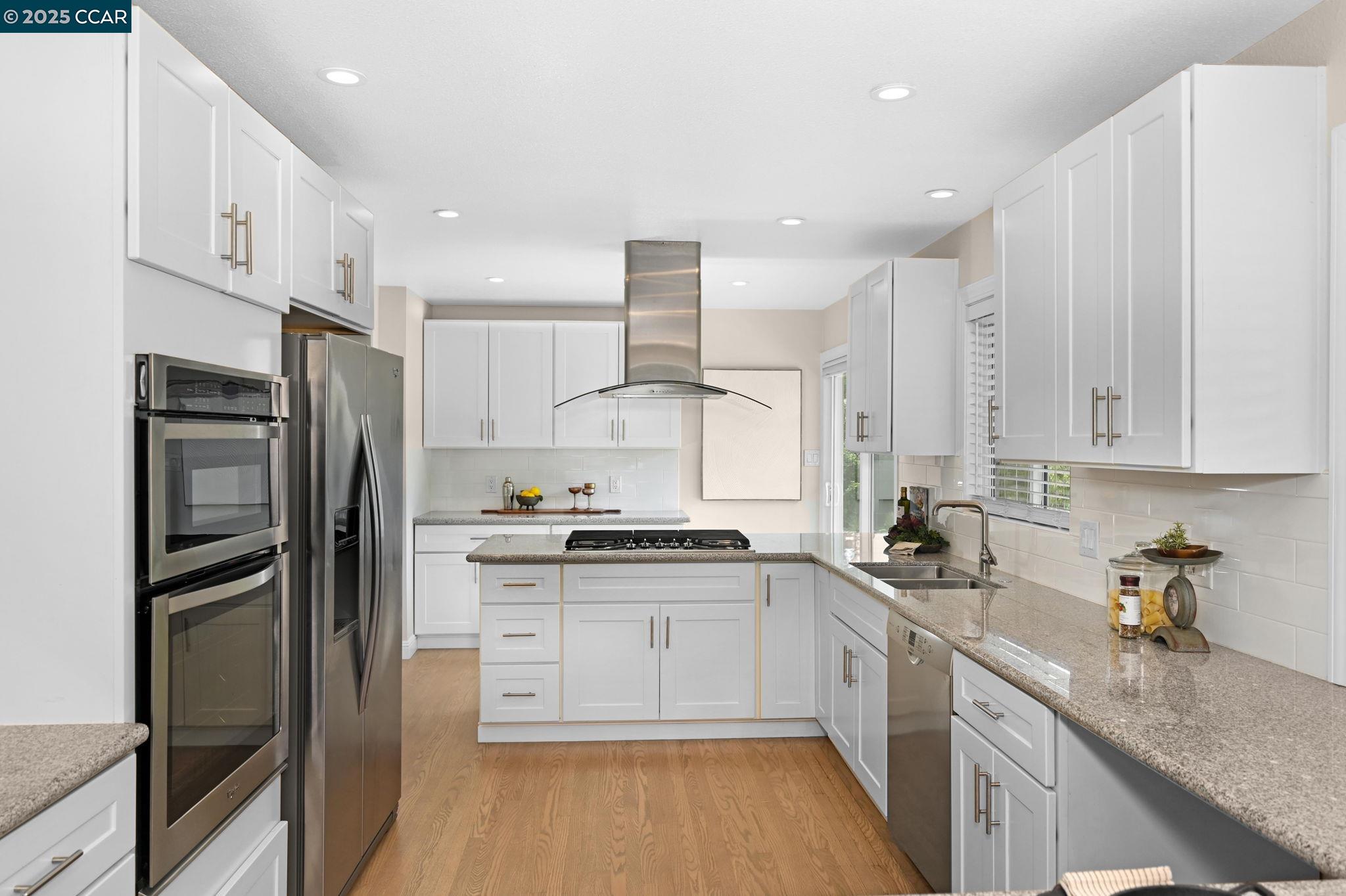 1199 Saint Francis Dr