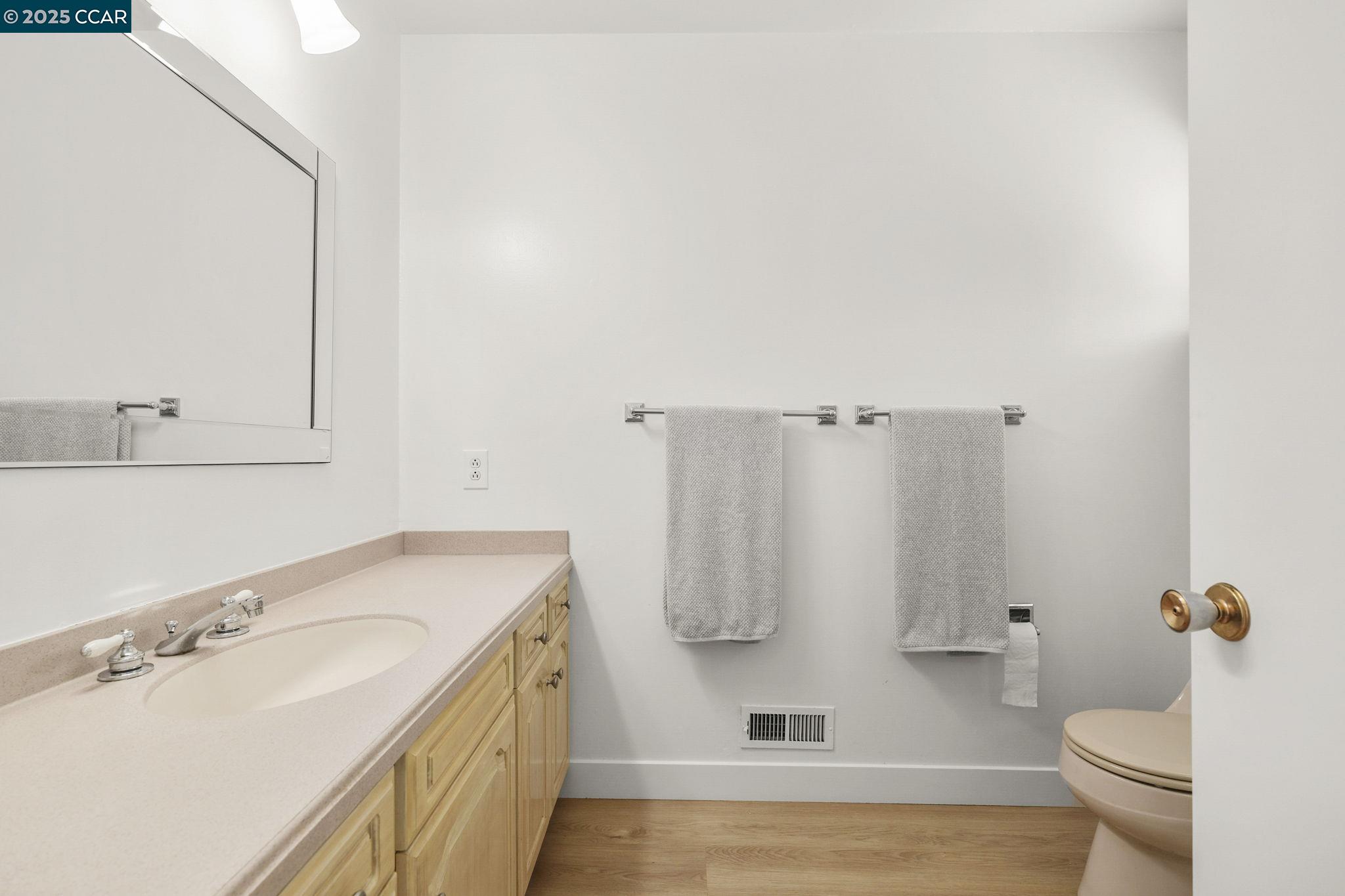 775 Tiffany Pl