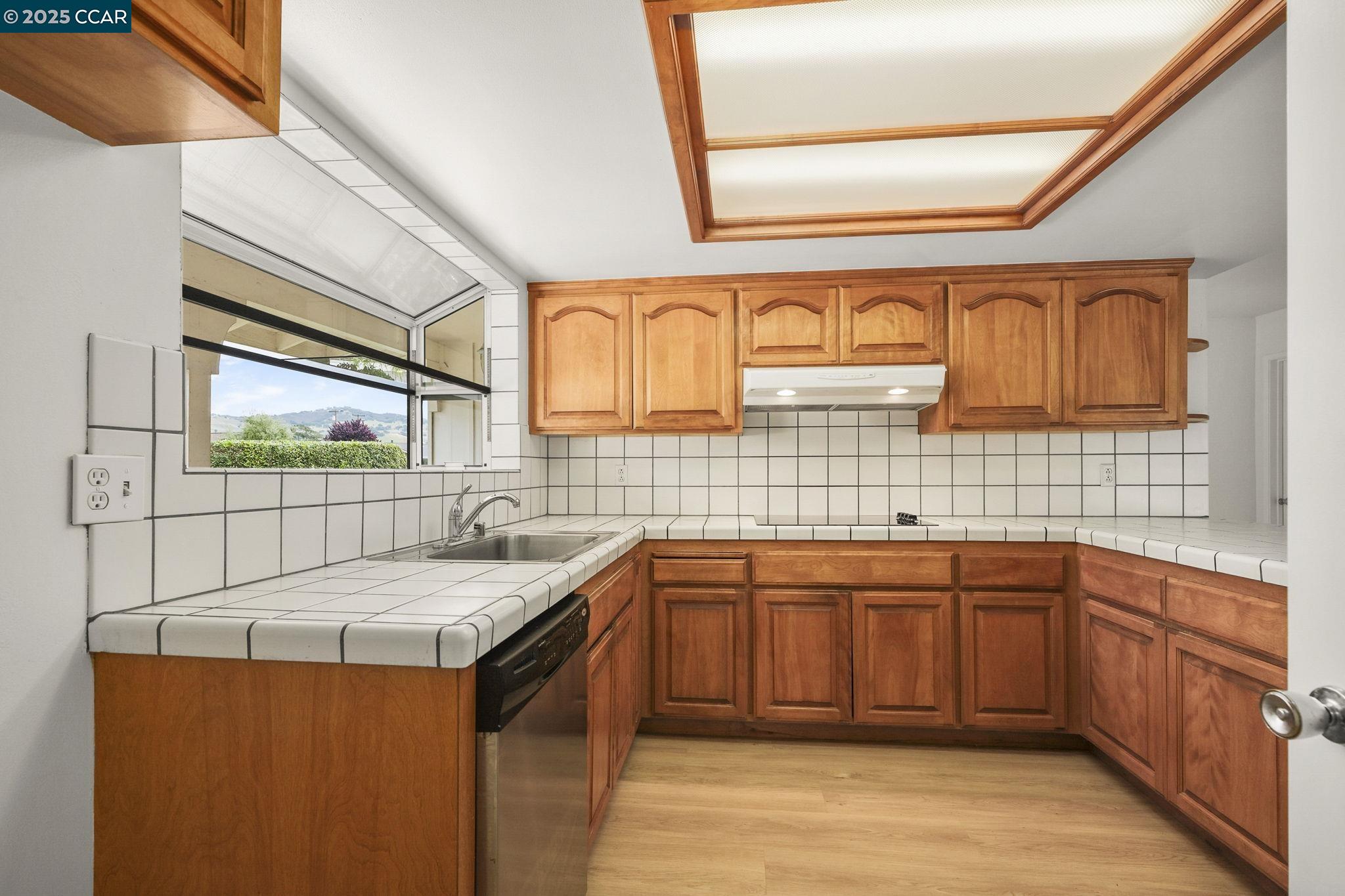 775 Tiffany Pl