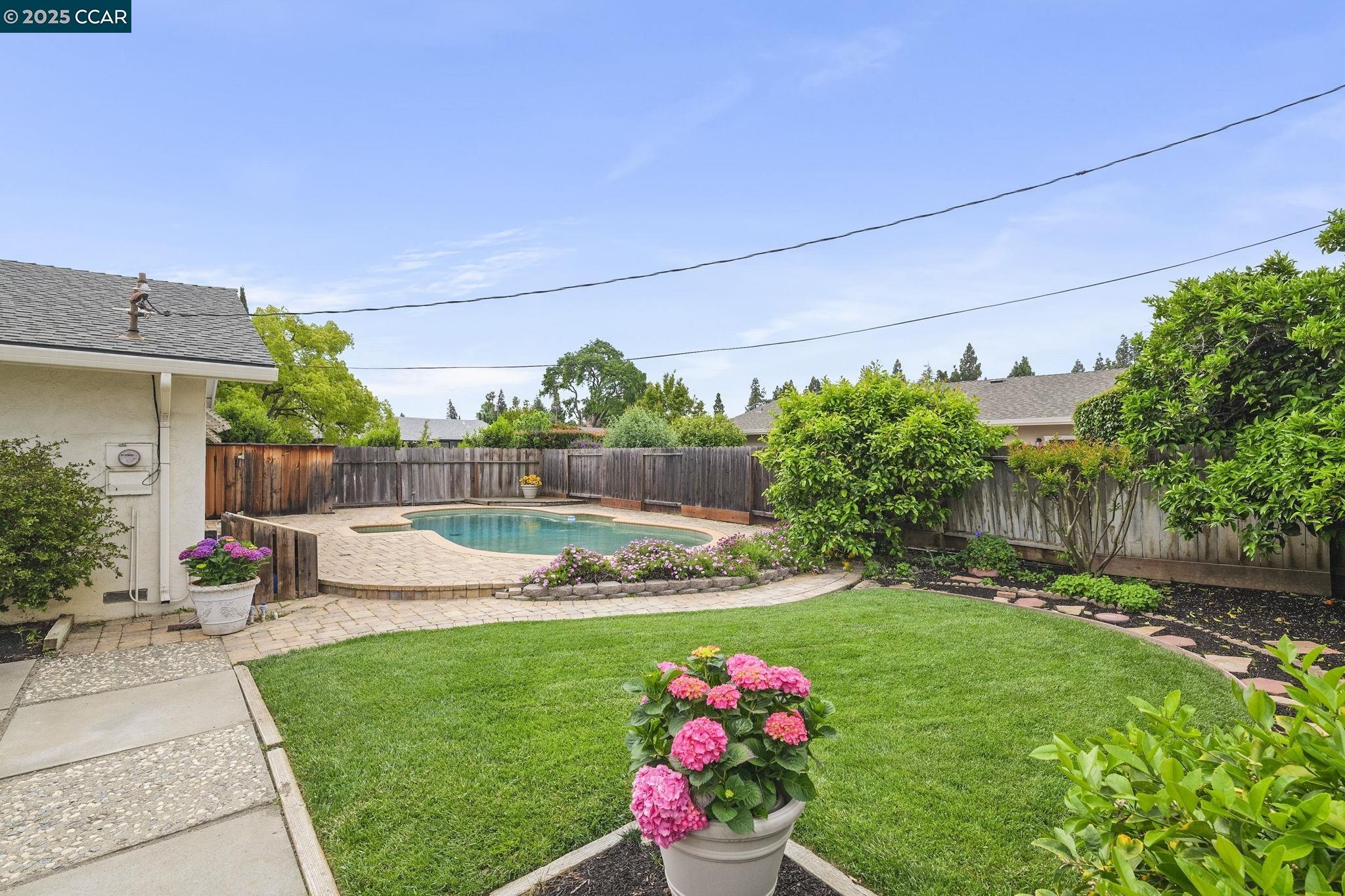 775 Tiffany Pl