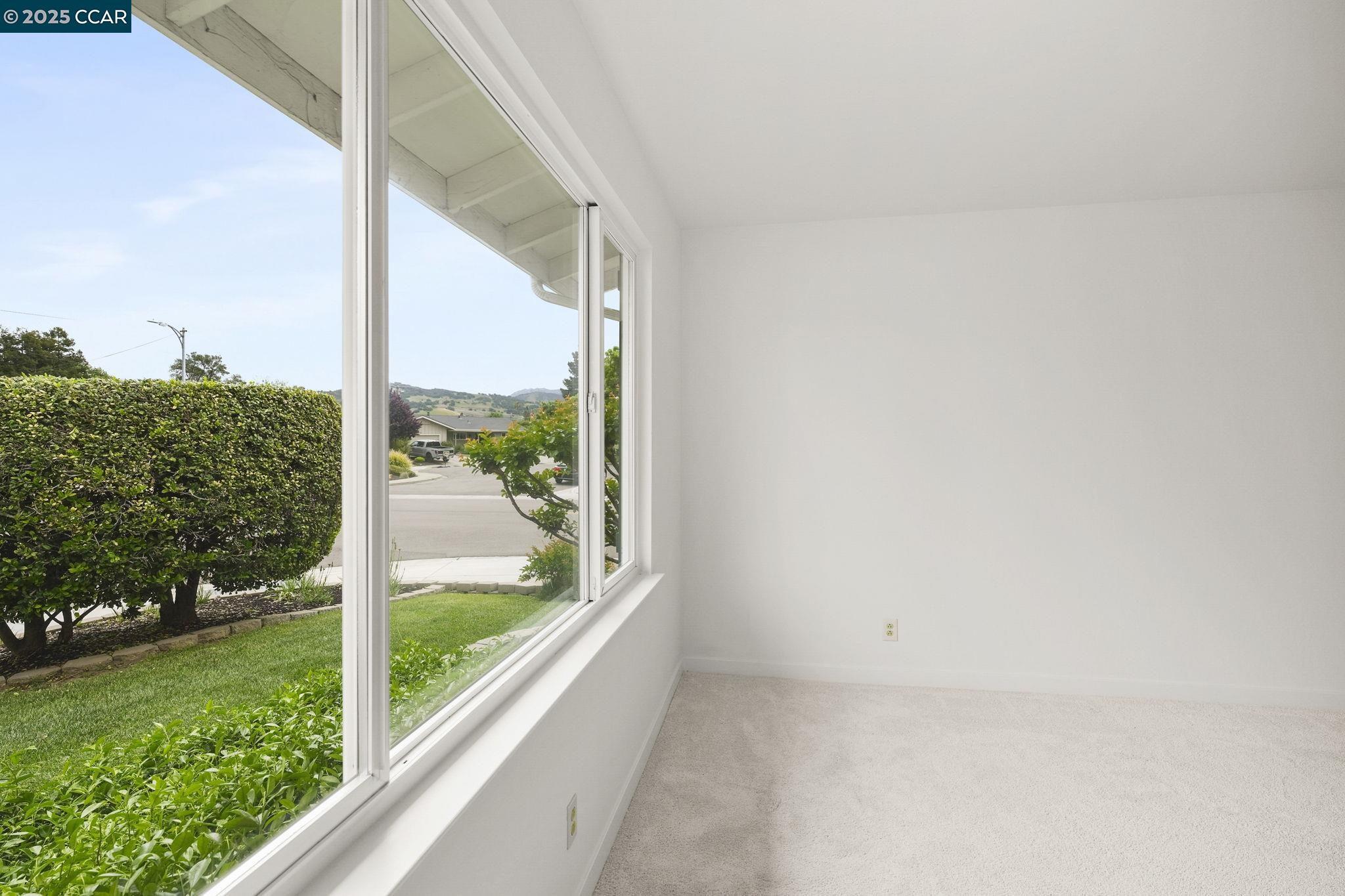 775 Tiffany Pl