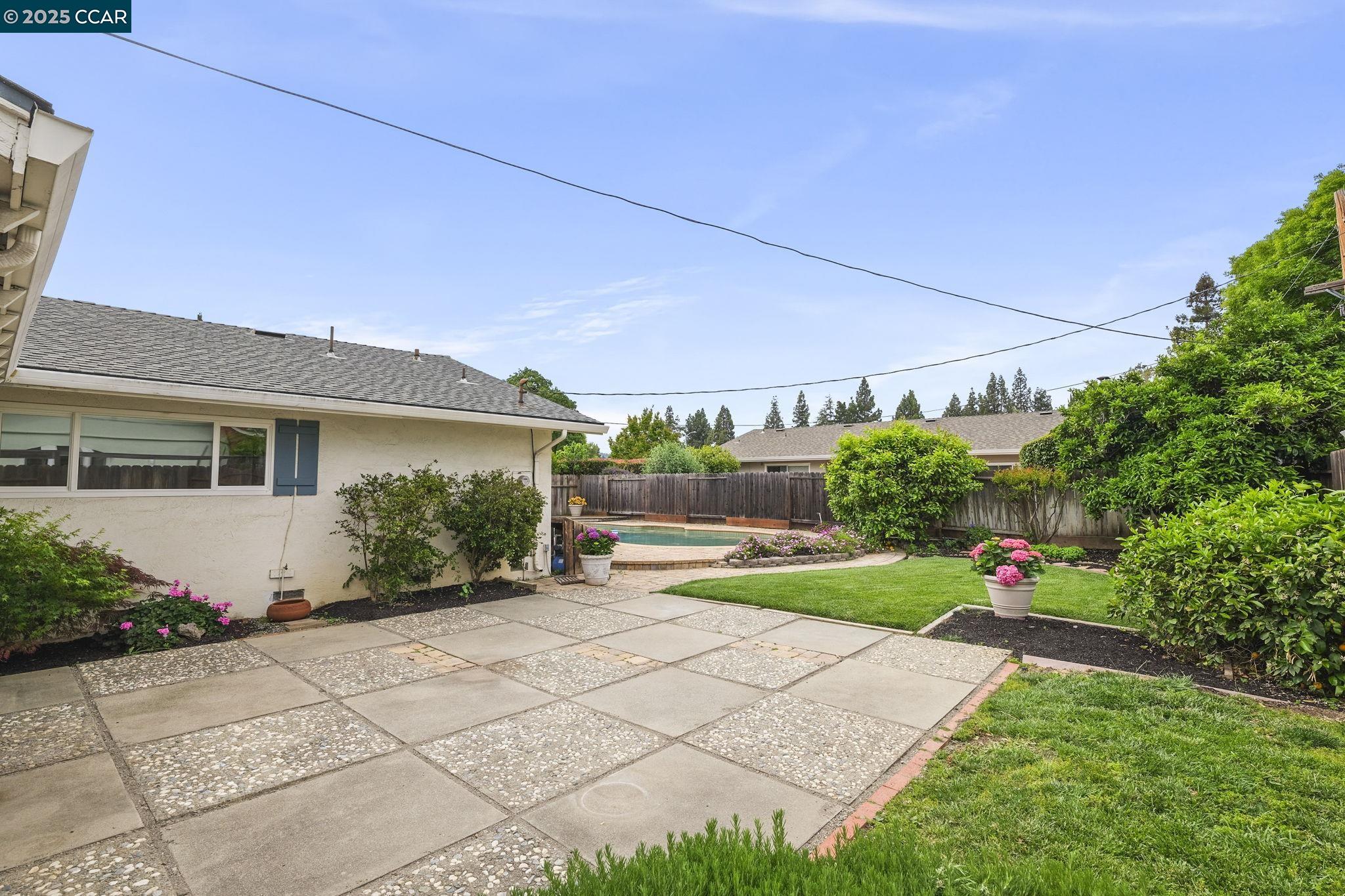 775 Tiffany Pl