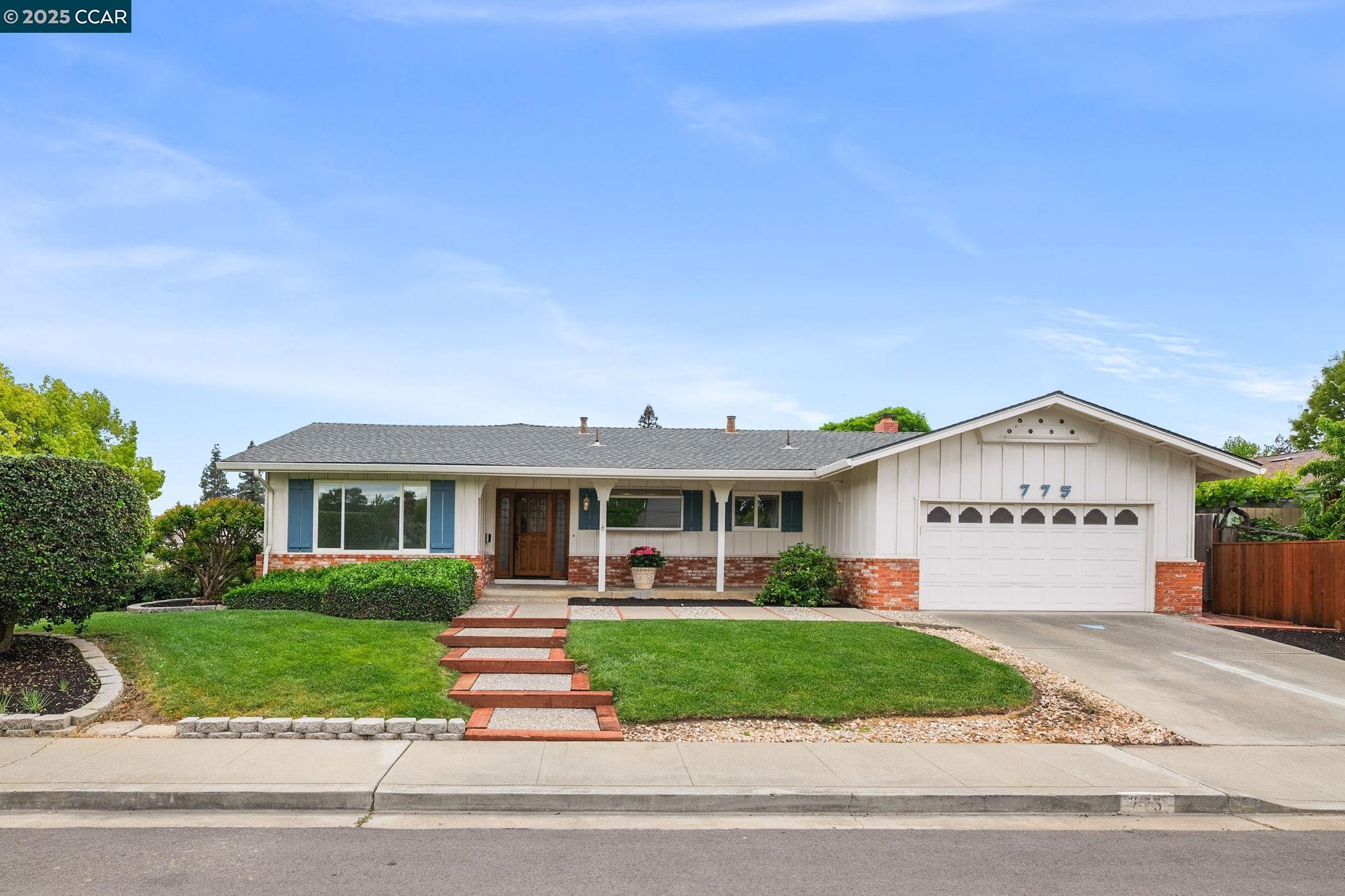 775 Tiffany Pl