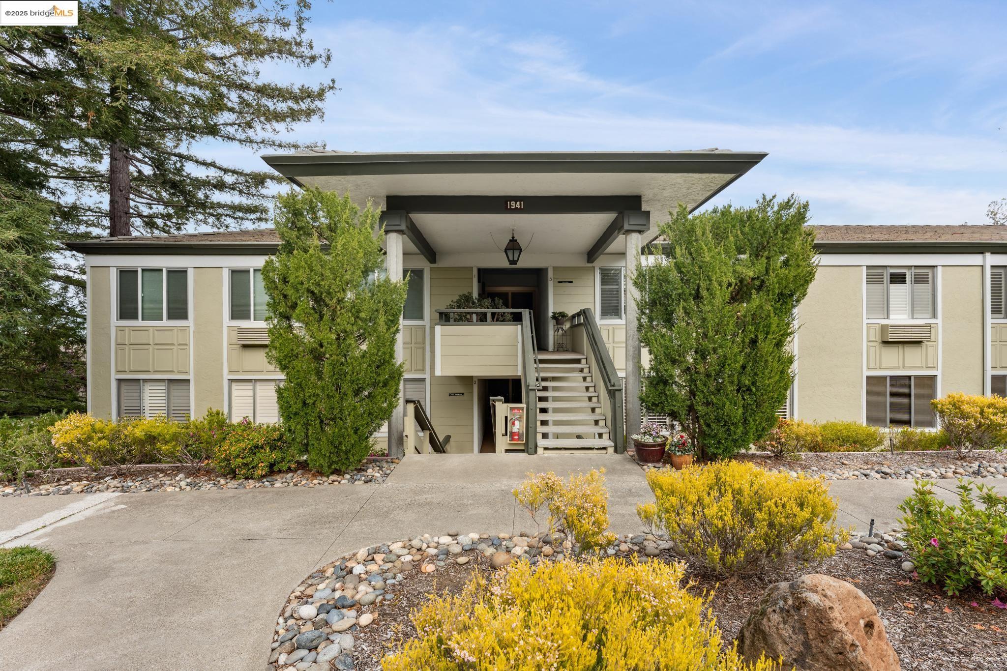 1941 Skycrest Dr # 4