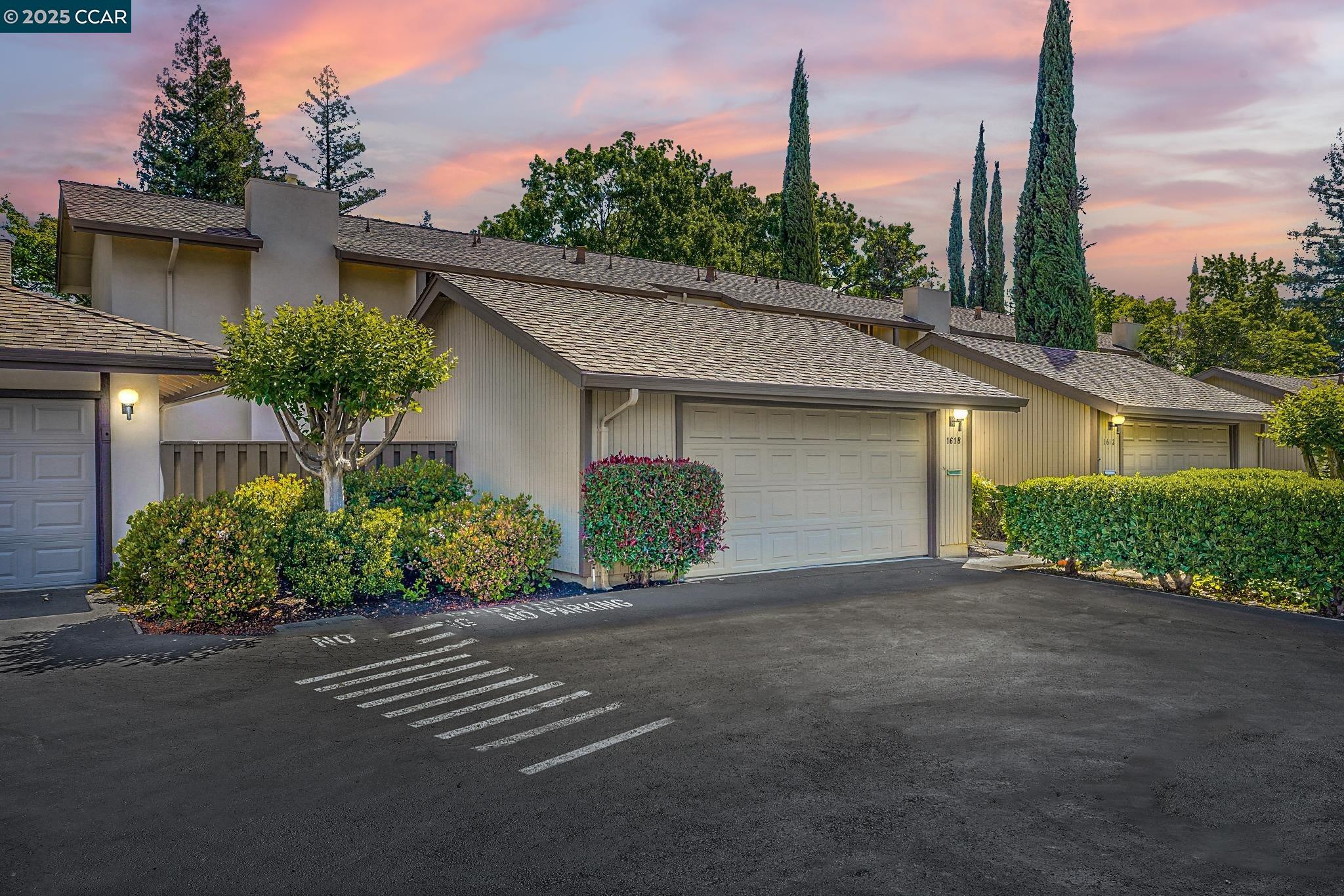 1618 Candelero Dr