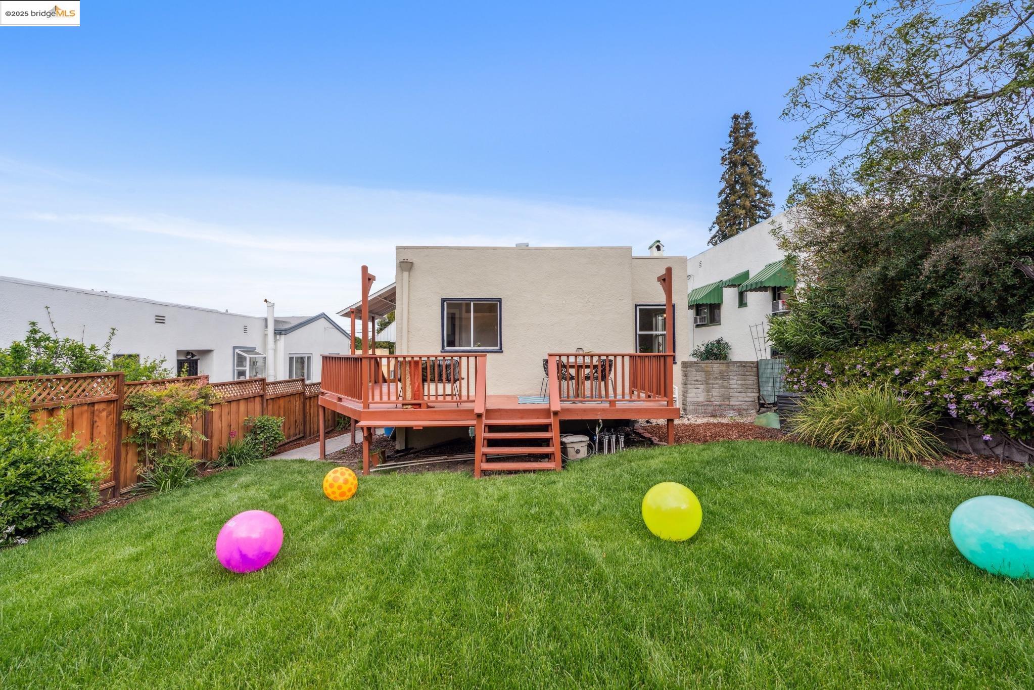 2512 Best Ave
