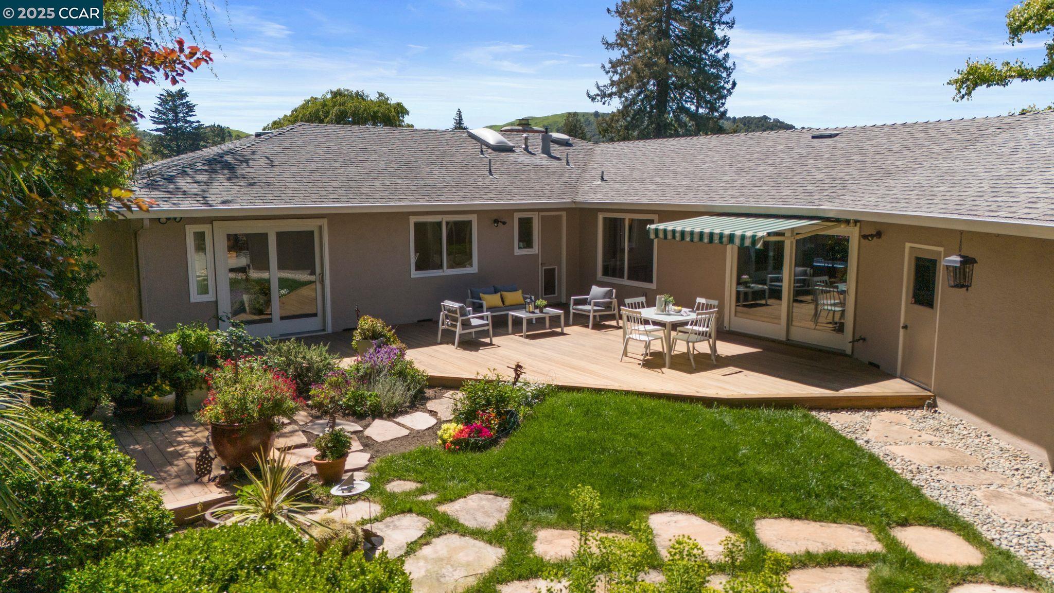 1902 Joseph Dr