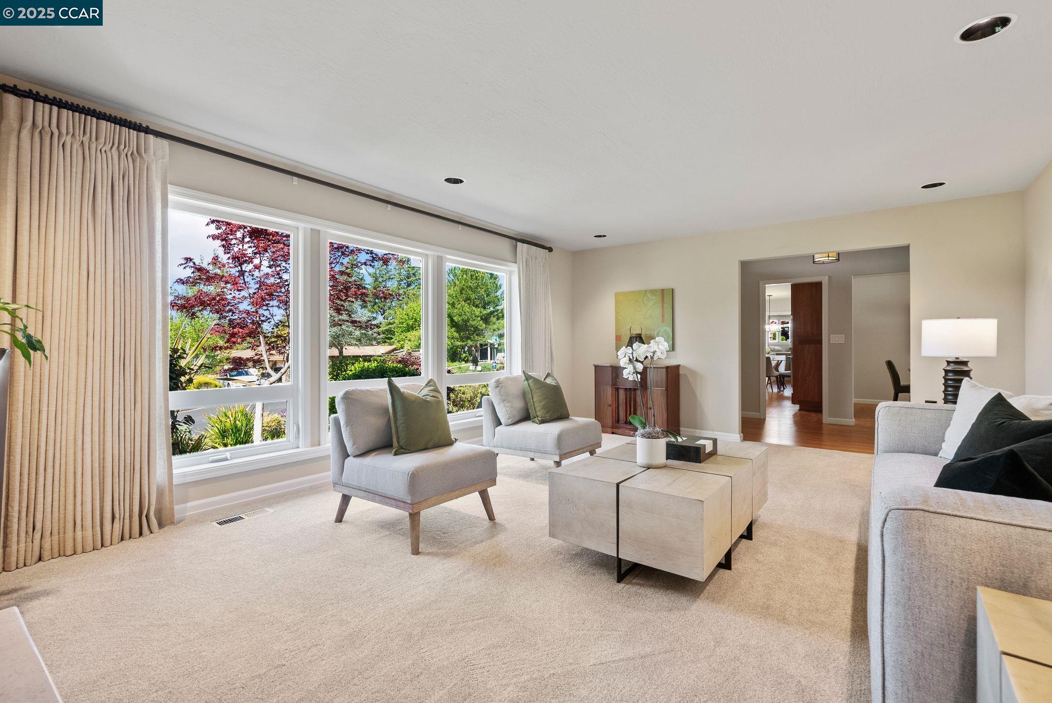 1902 Joseph Dr