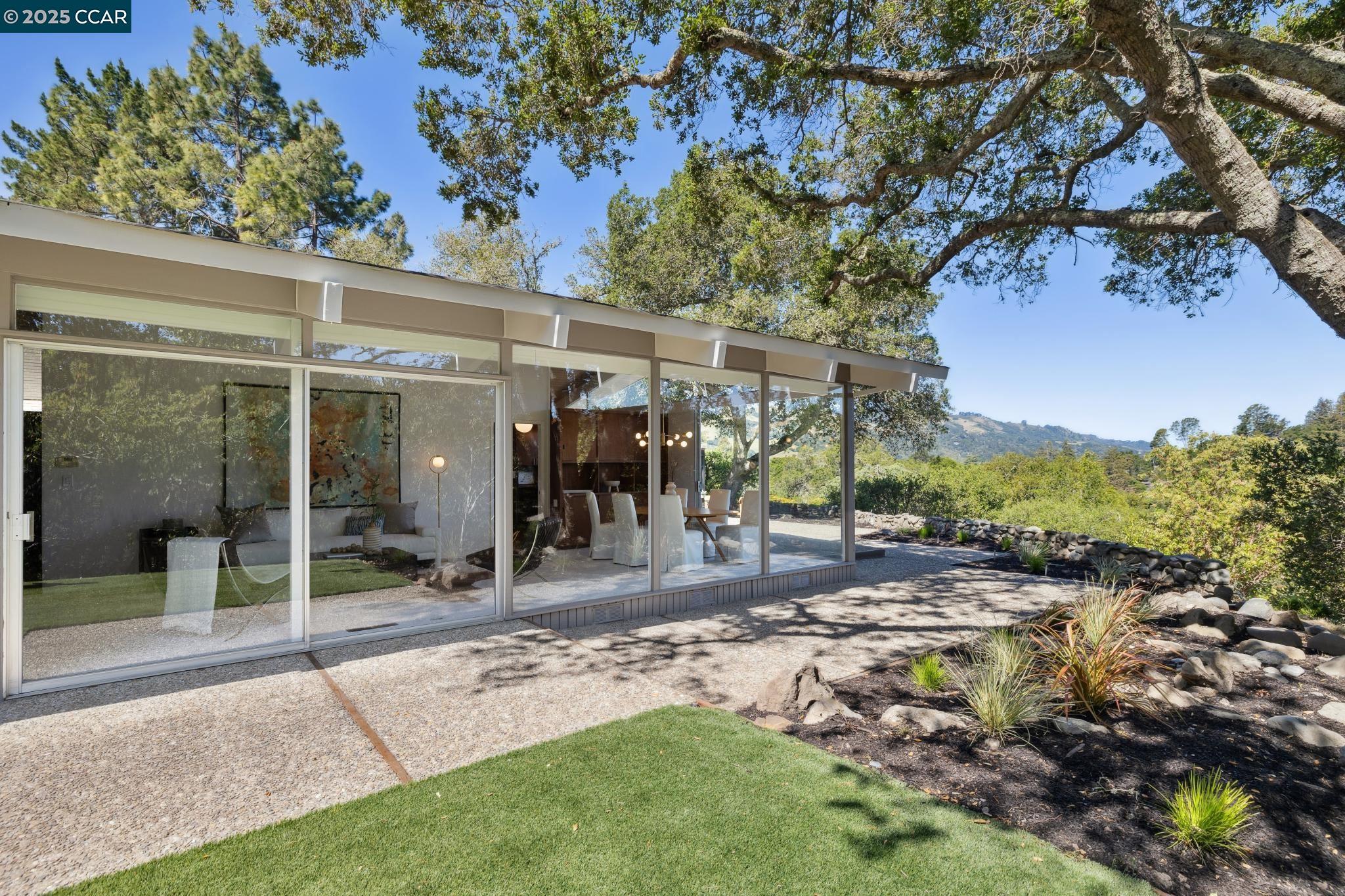 53 Evergreen Drive