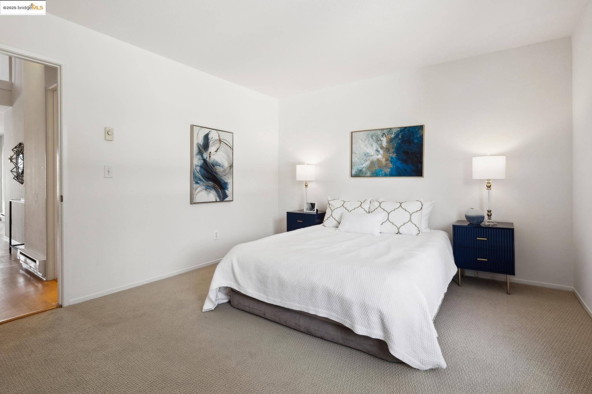 190 Bayside Ct