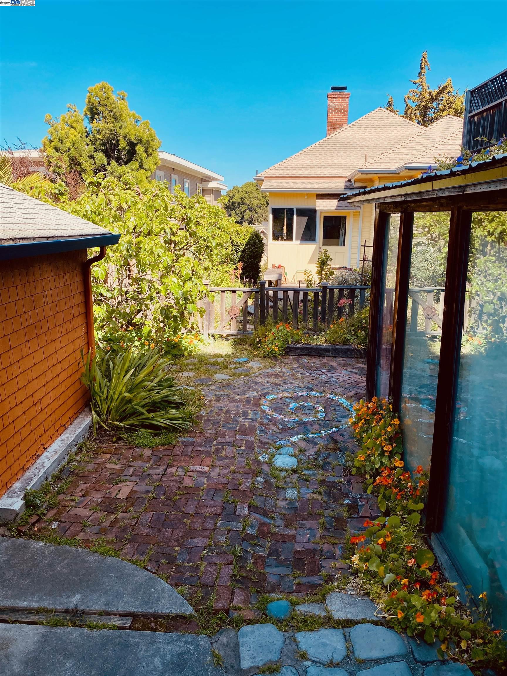 227 Orange Street