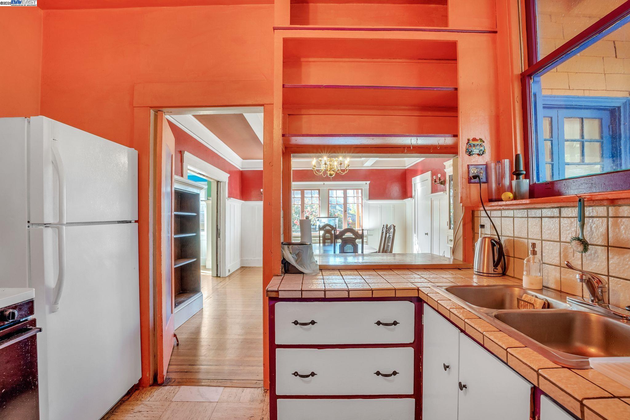 227 Orange Street