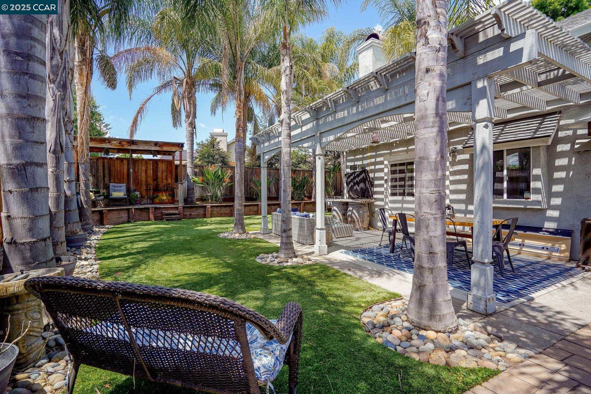 1905 Concannon Dr
