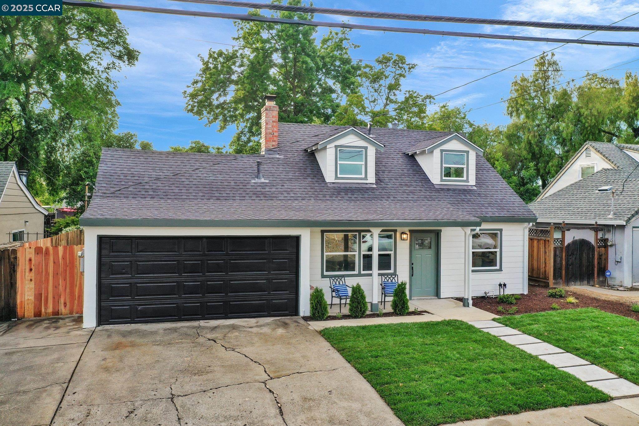 1361 Cape Cod Way