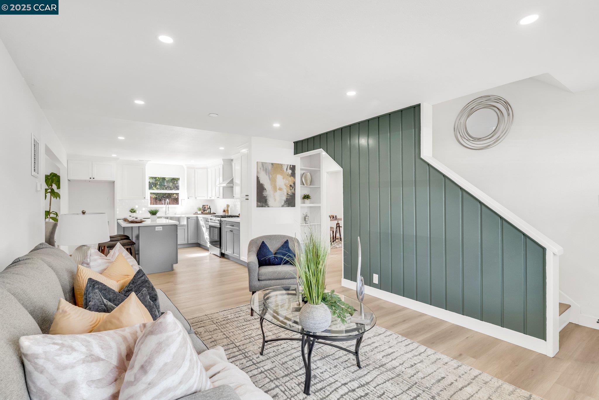 1361 Cape Cod Way