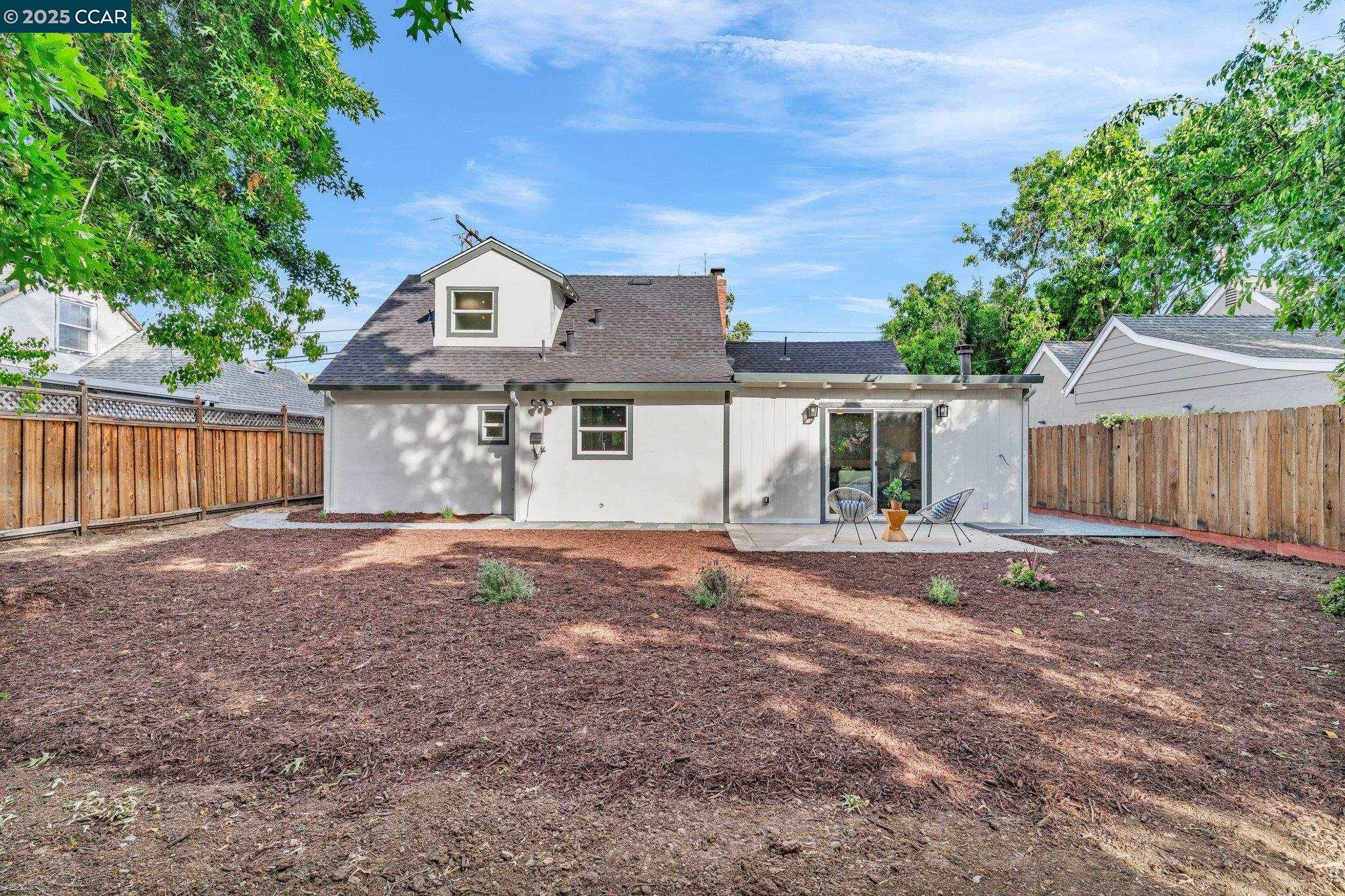 1361 Cape Cod Way