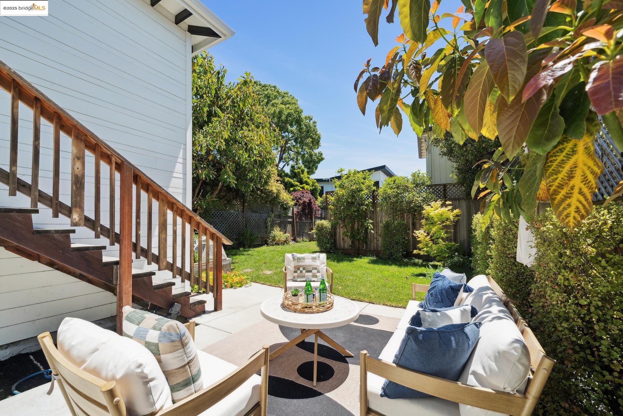 1412 Alcatraz Ave