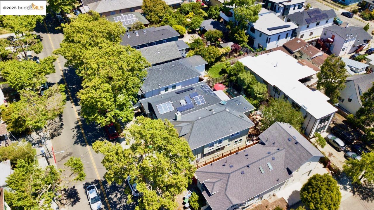 1412 Alcatraz Ave