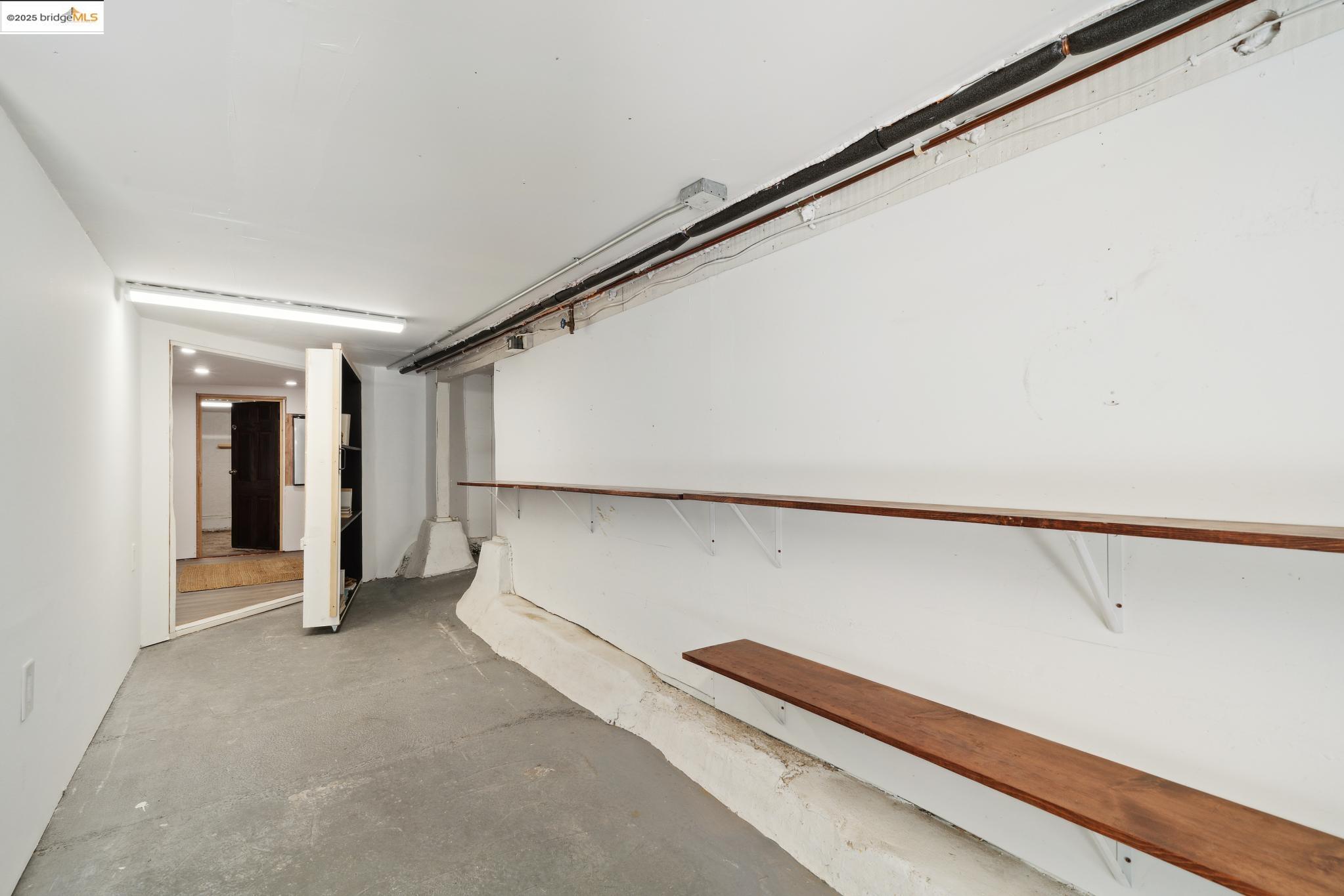 1412 Alcatraz Ave