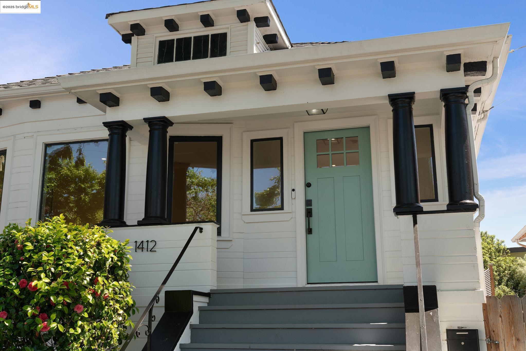 1412 Alcatraz Ave