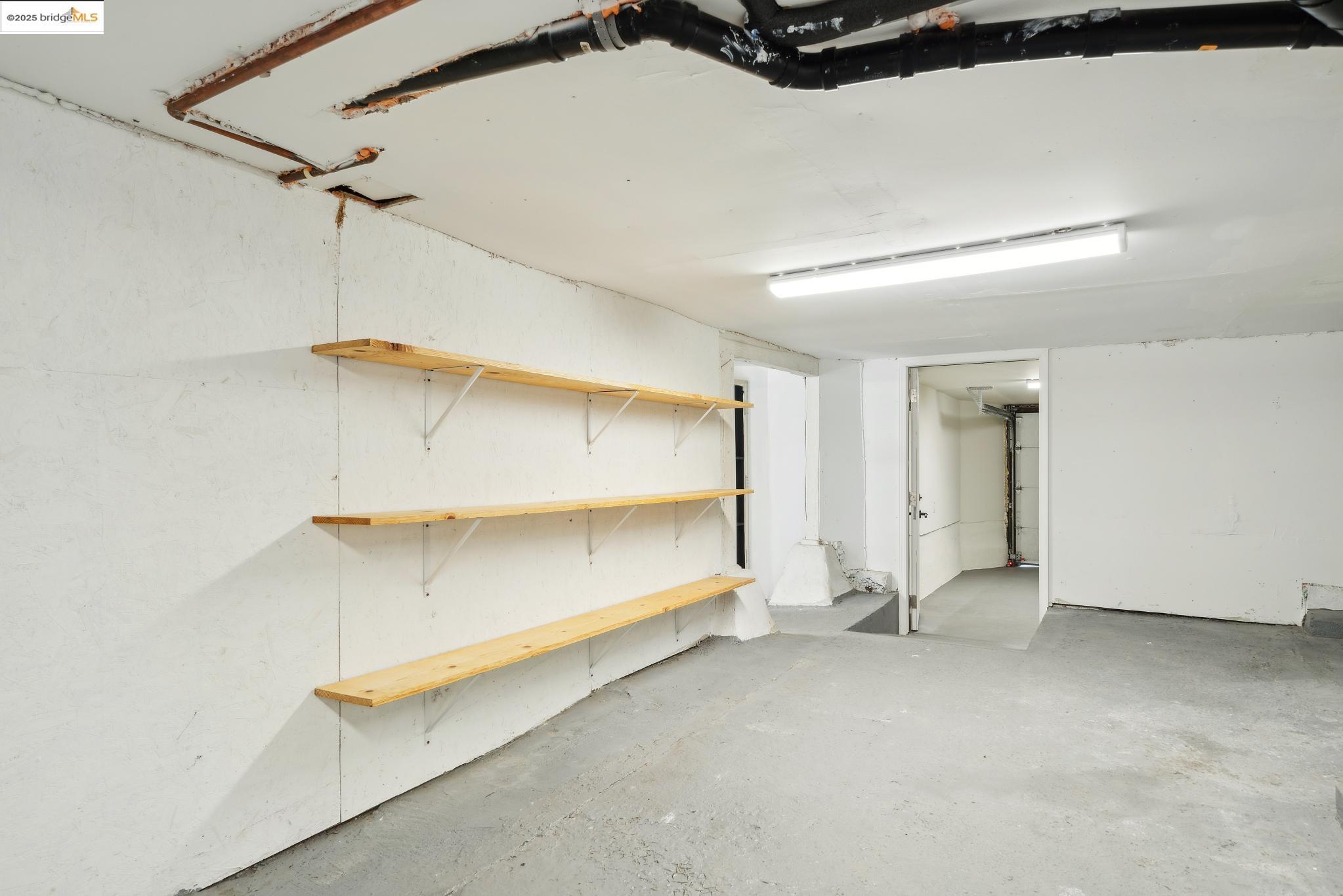 1412 Alcatraz Ave