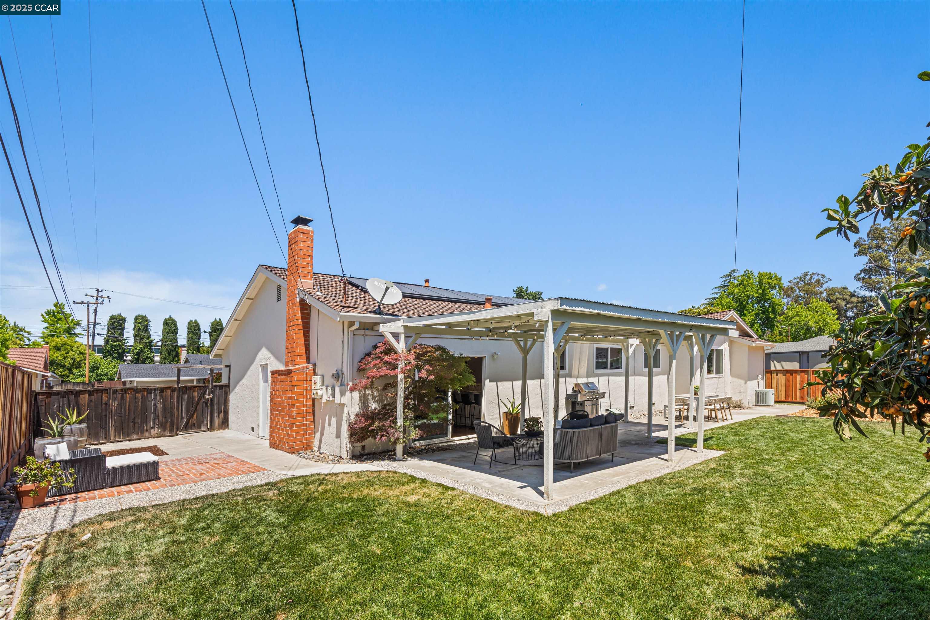 933 Savannah Cir